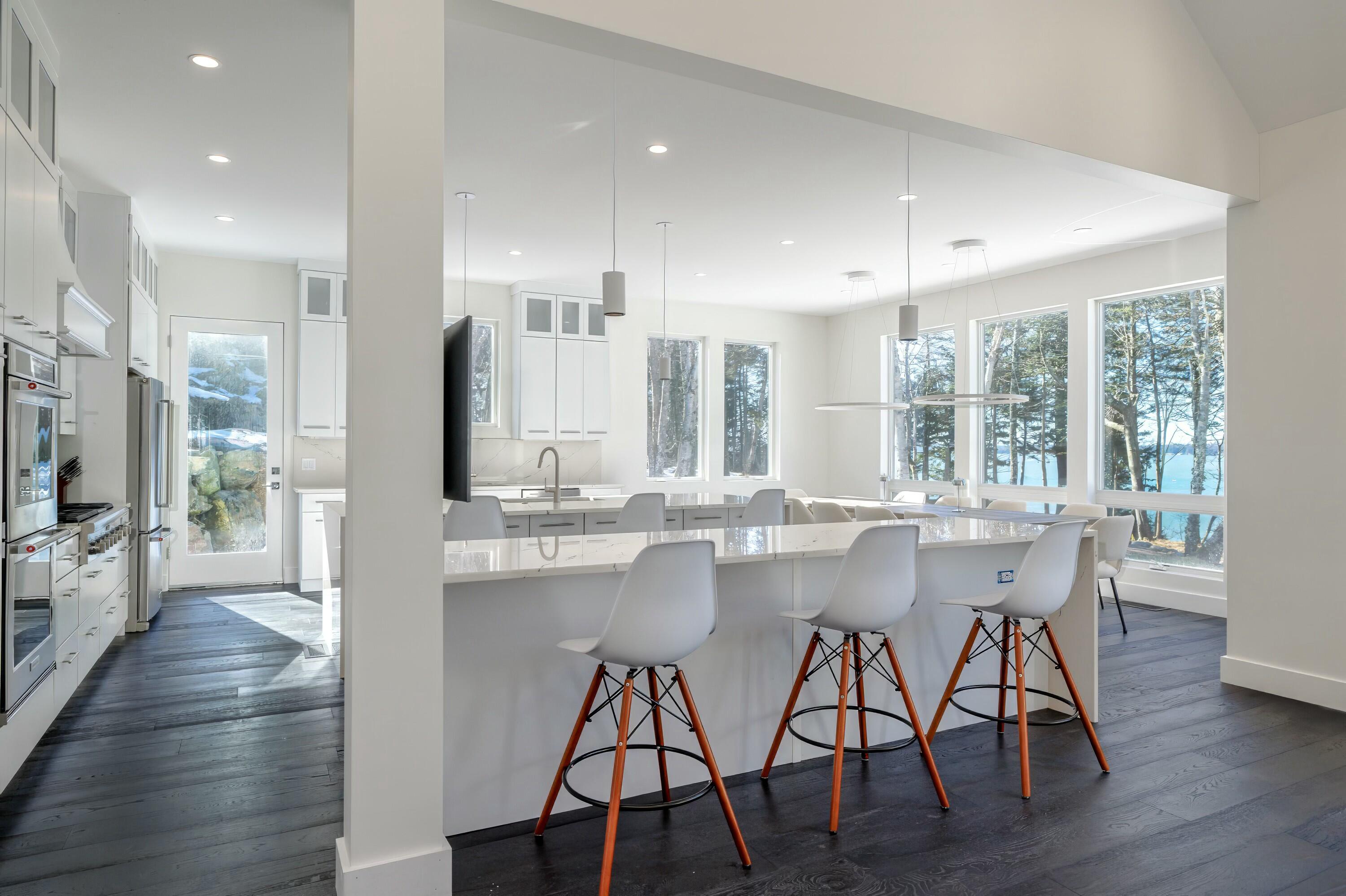 101 Cow Point