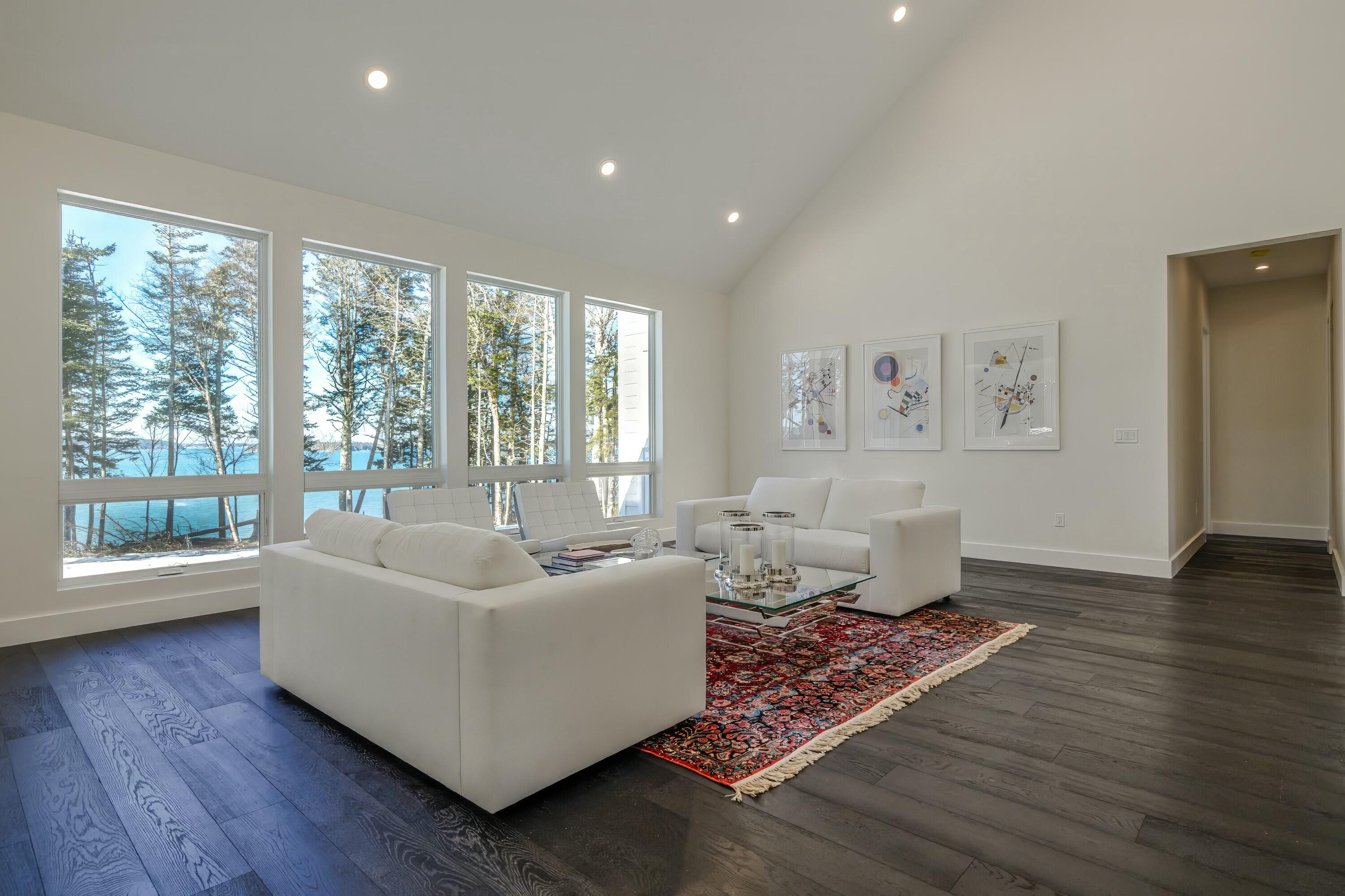 101 Cow Point