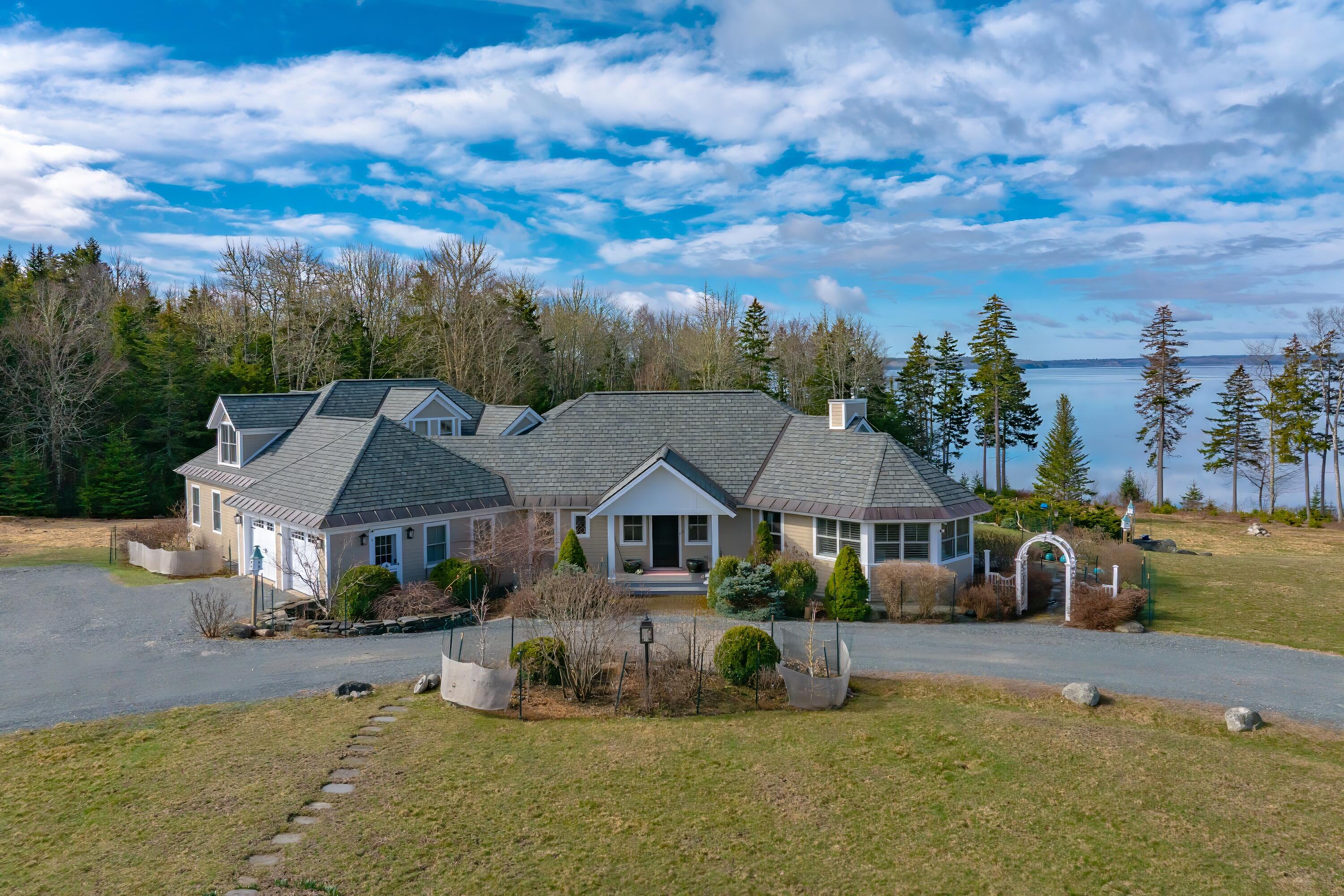98 Birdsong Lane