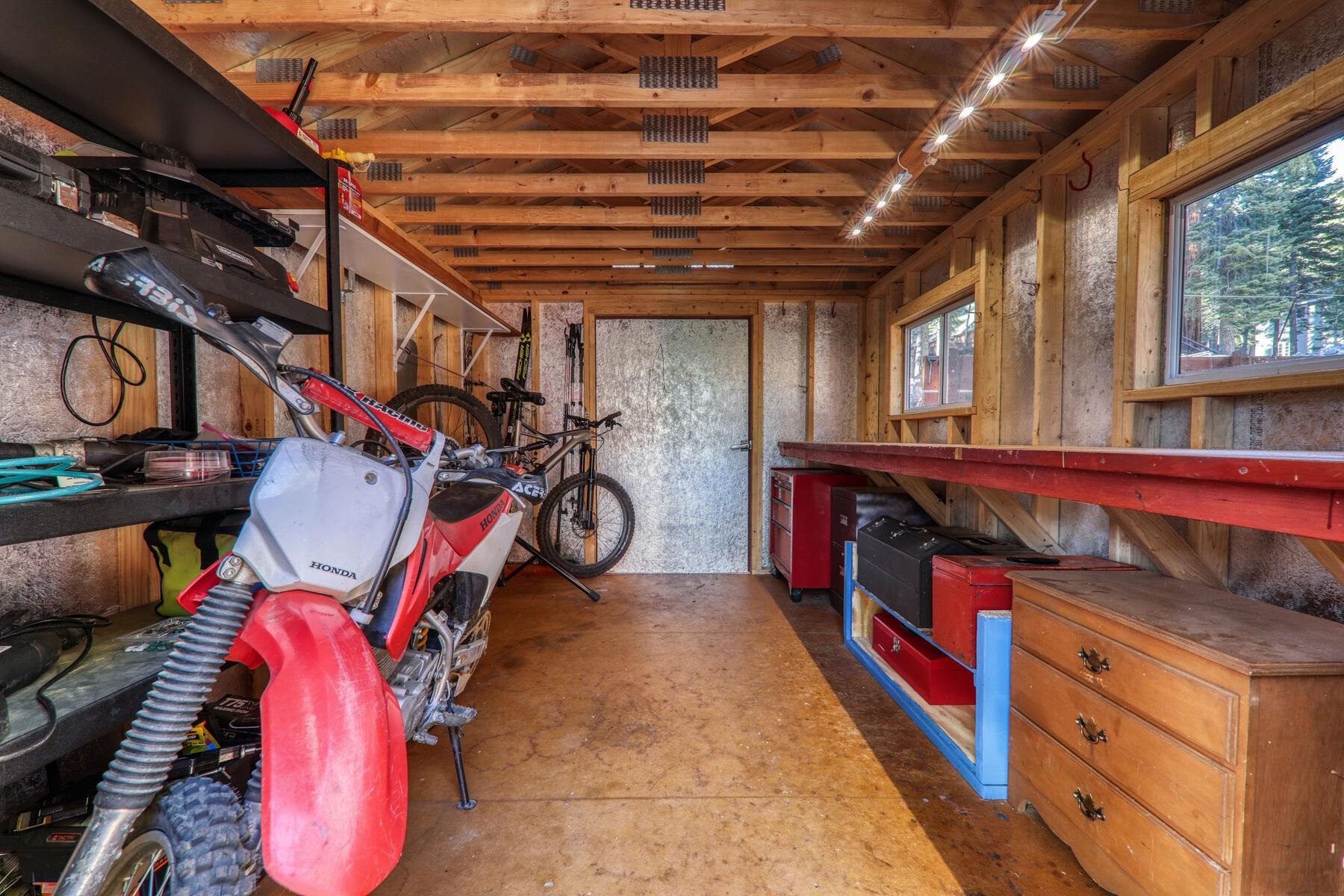 5850 Korlebu Lane