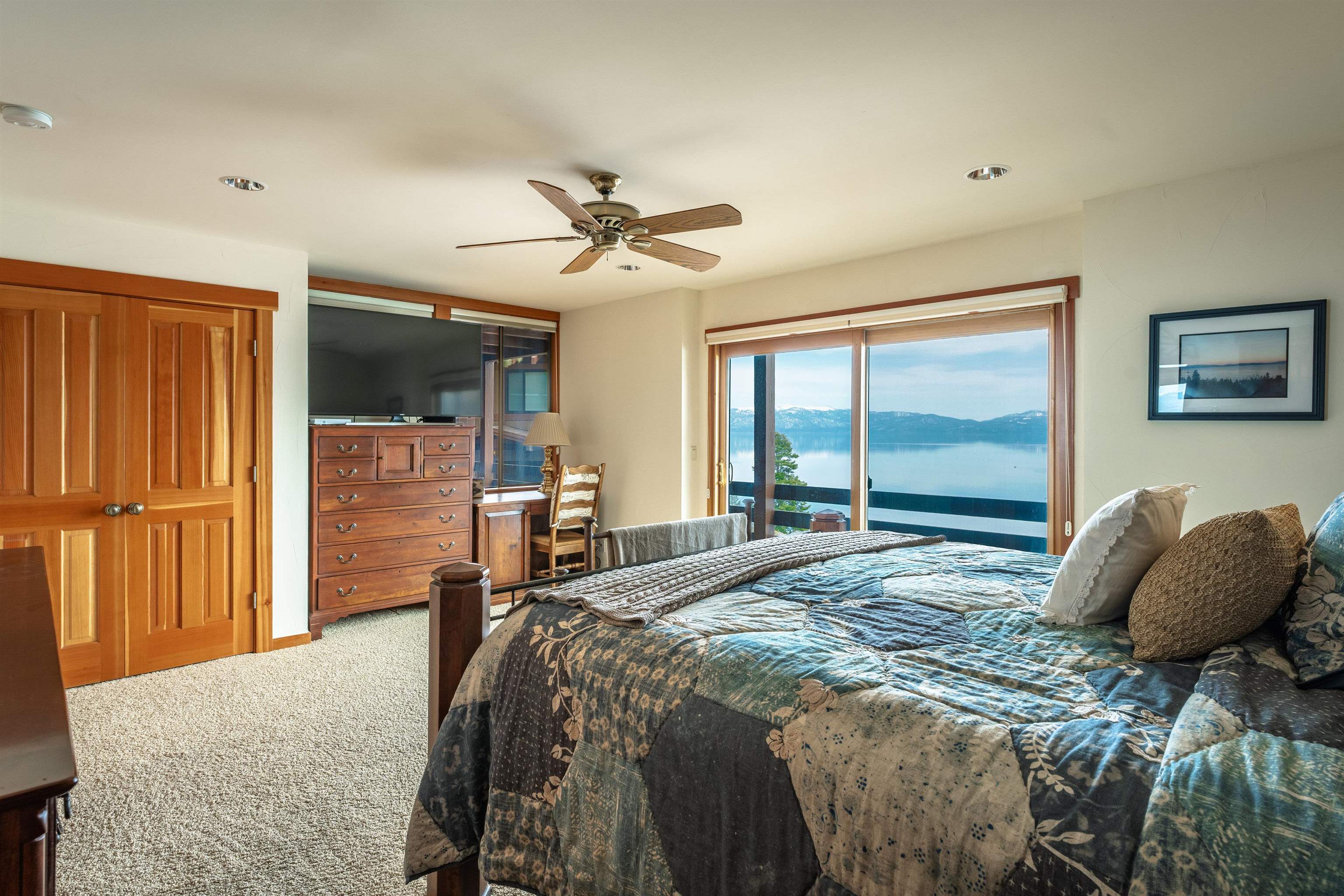 1877 North Lake Boulevard Unit: 34