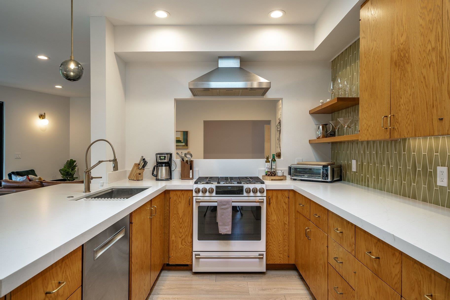 3006 Polaris Road