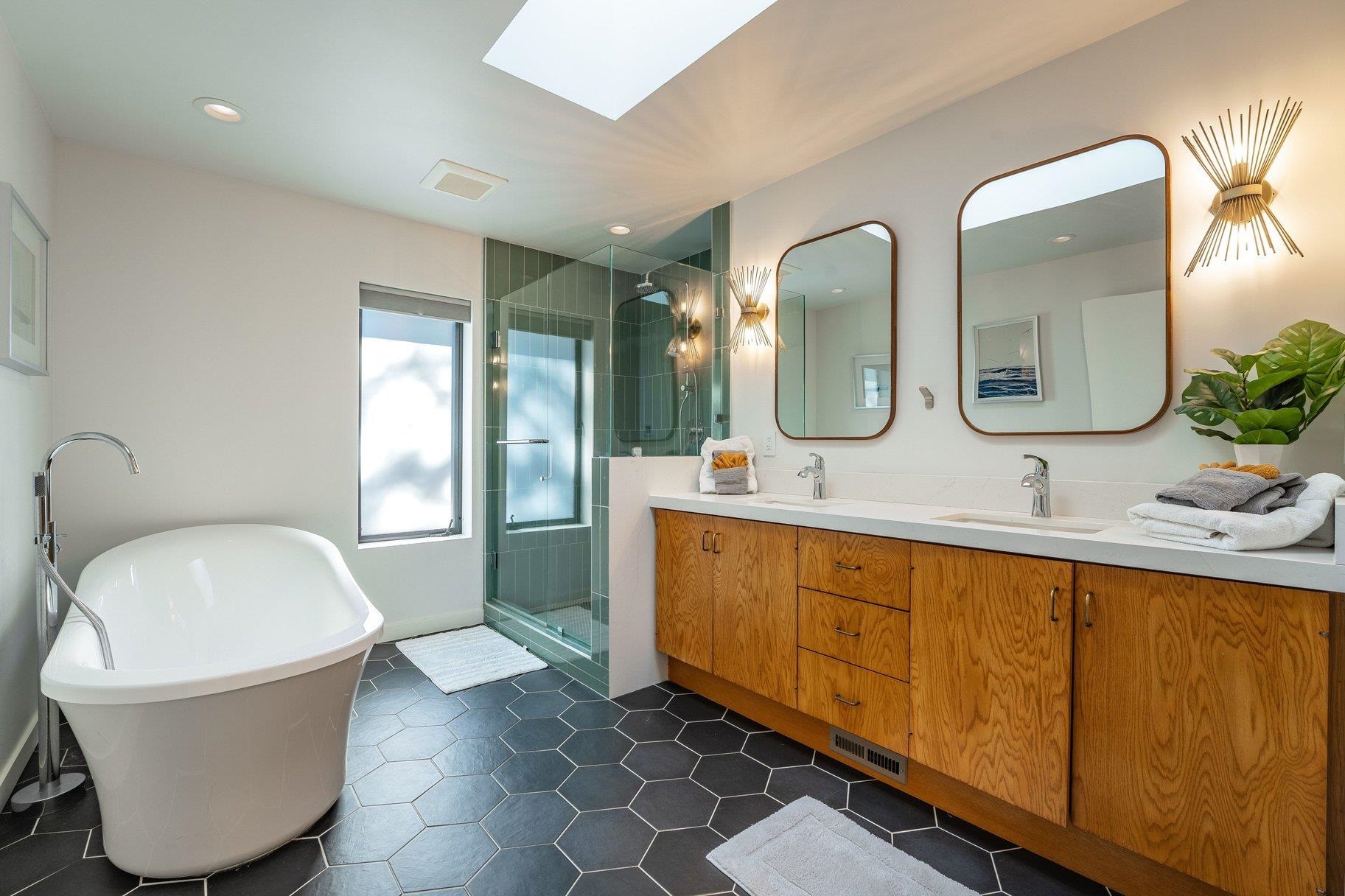 3006 Polaris Road