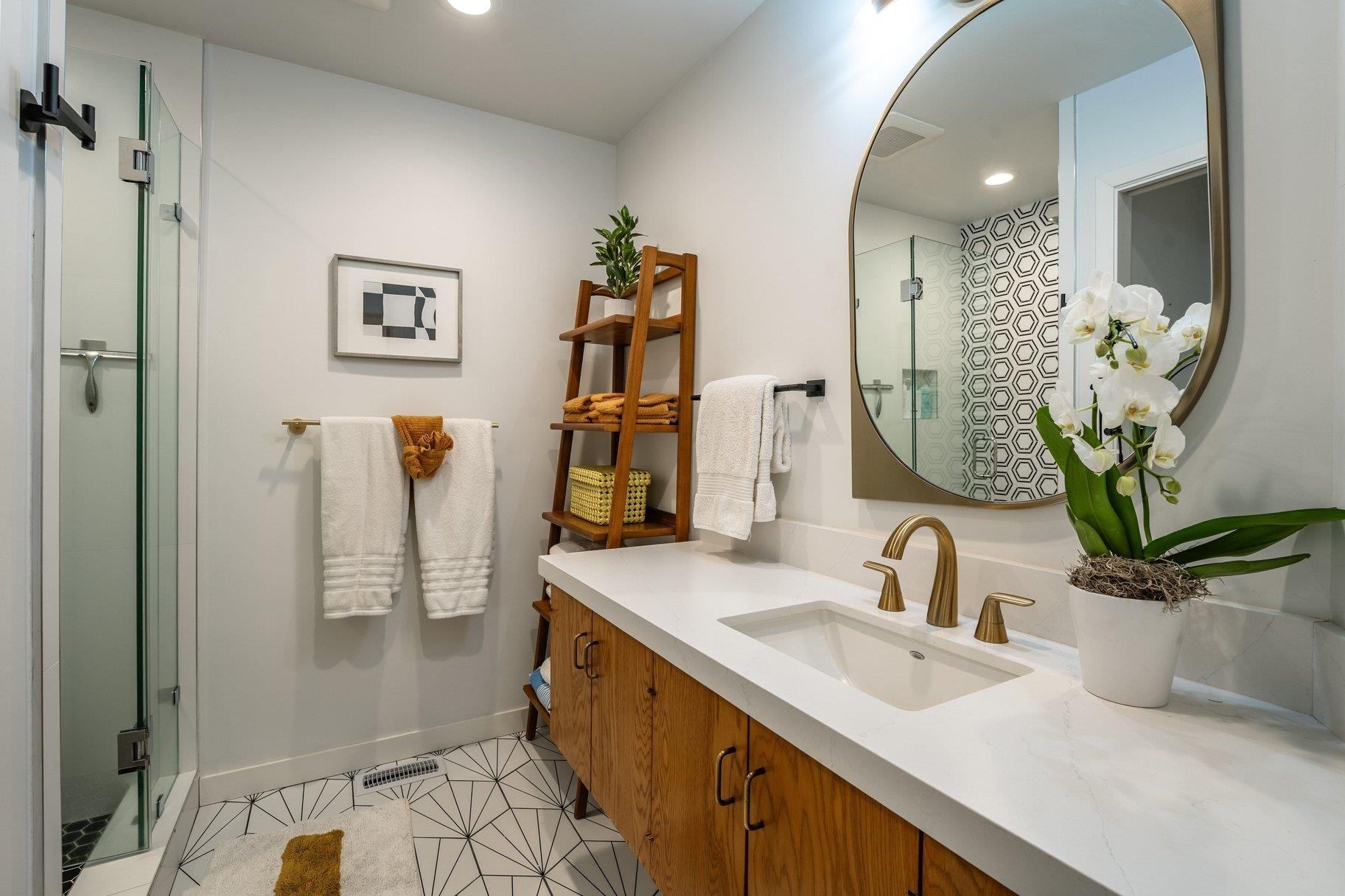3006 Polaris Road