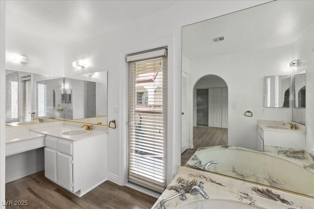 5078 Spencer Street D