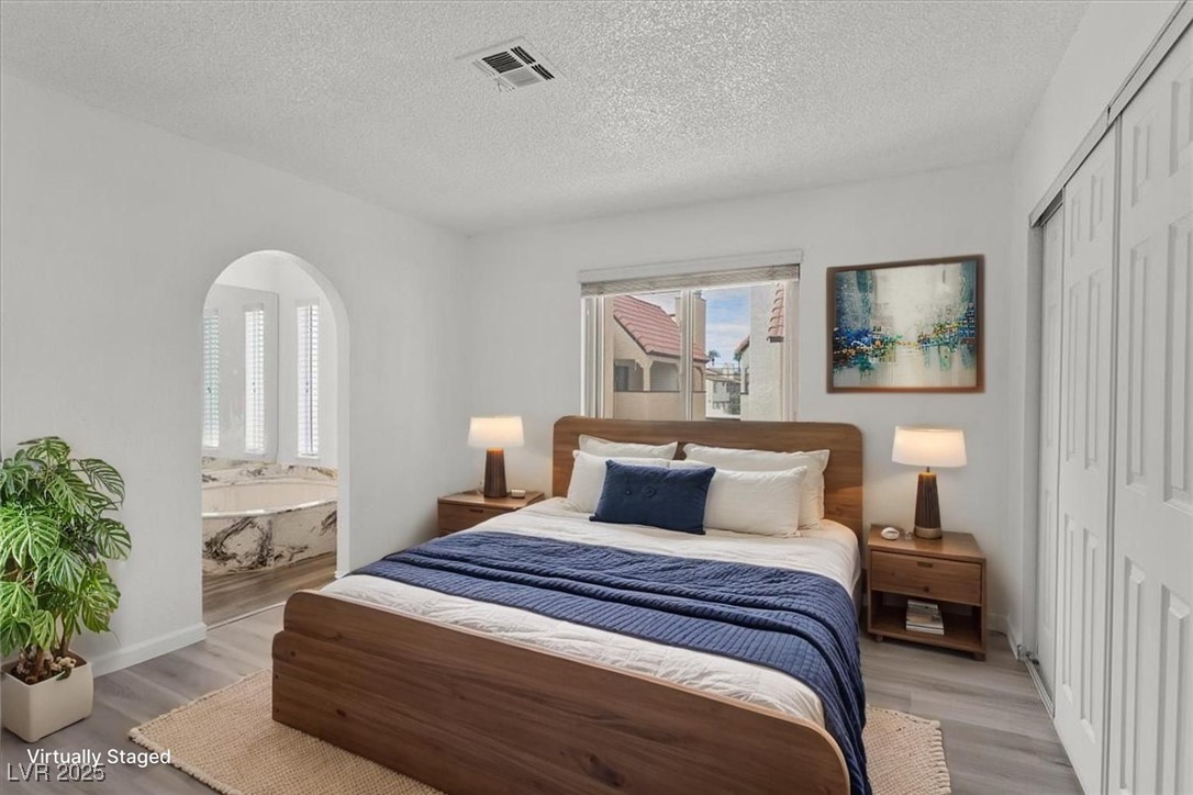 5078 Spencer Street D