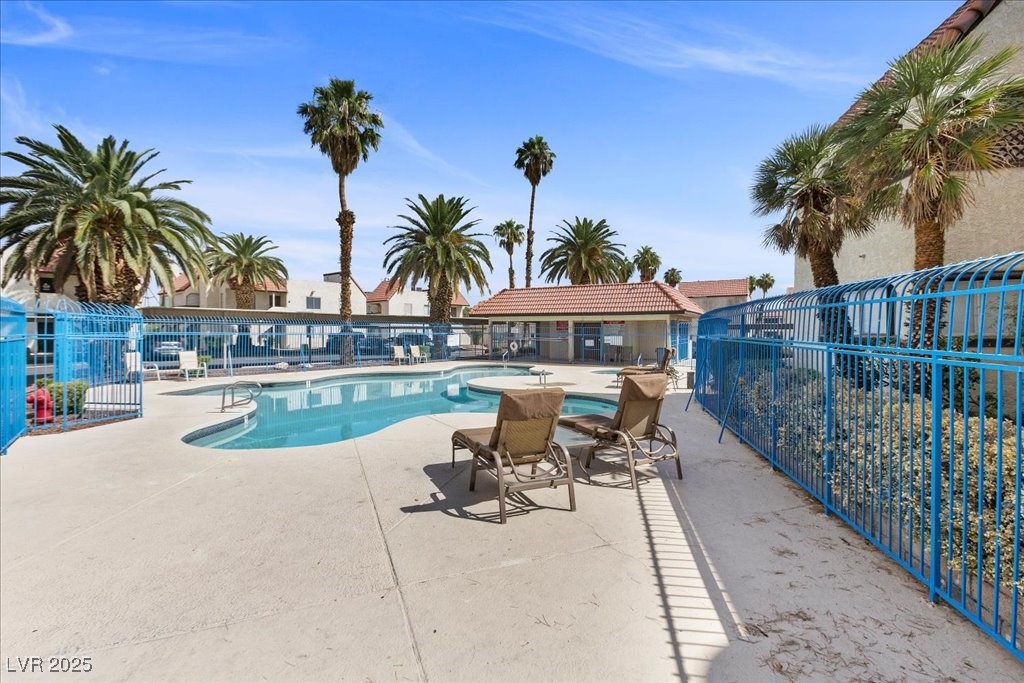 5078 Spencer Street D