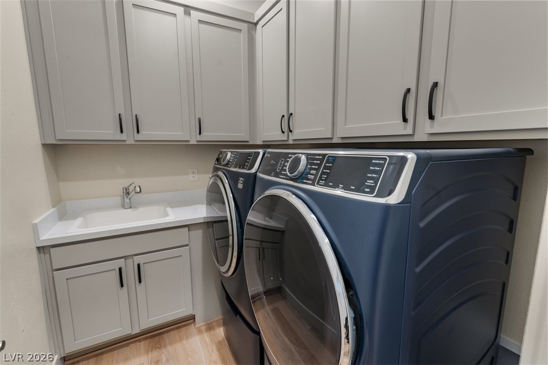 393 Faro Di Portofino Court