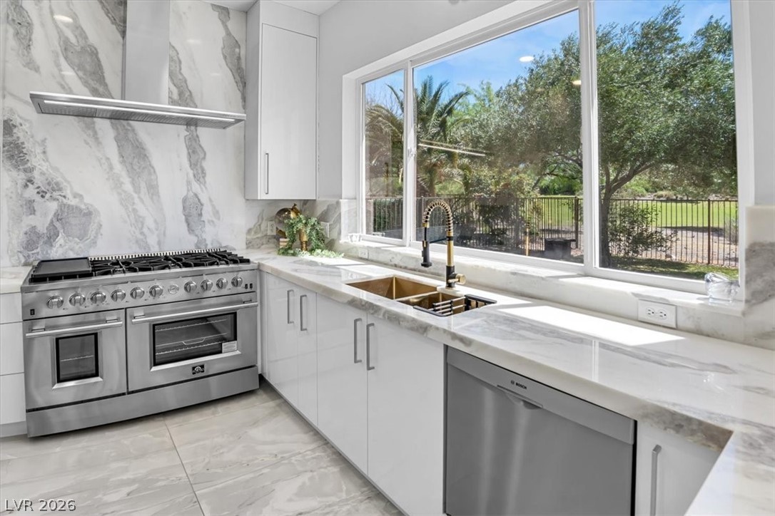 42 Grand Miramar Drive