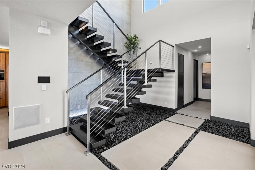 12 Falling Canyon Court