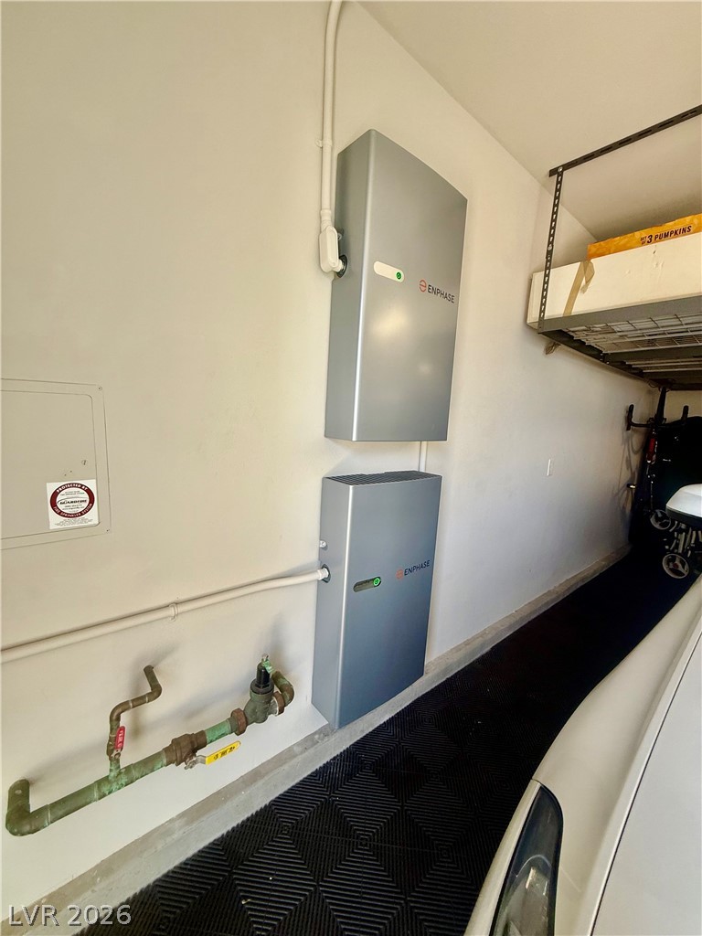 12 Falling Canyon Court