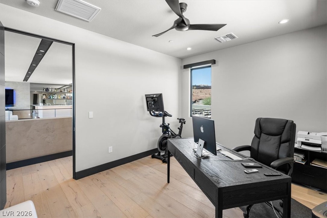 12 Falling Canyon Court