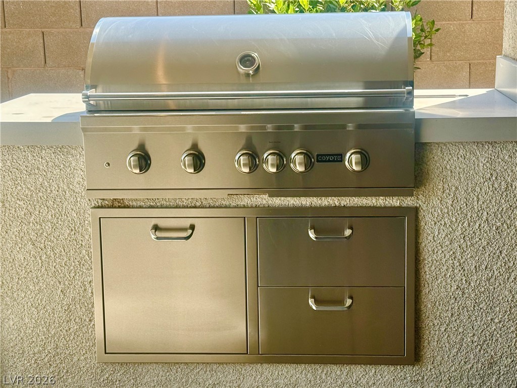 12 Falling Canyon Court