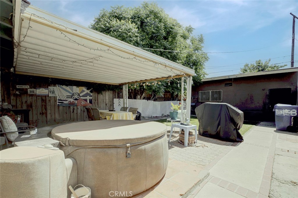 13158 Carl Street