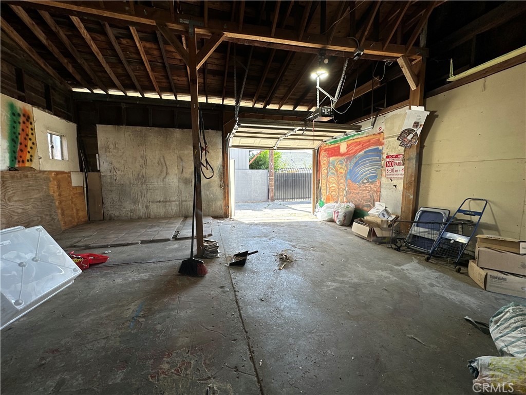 13158 Carl Street