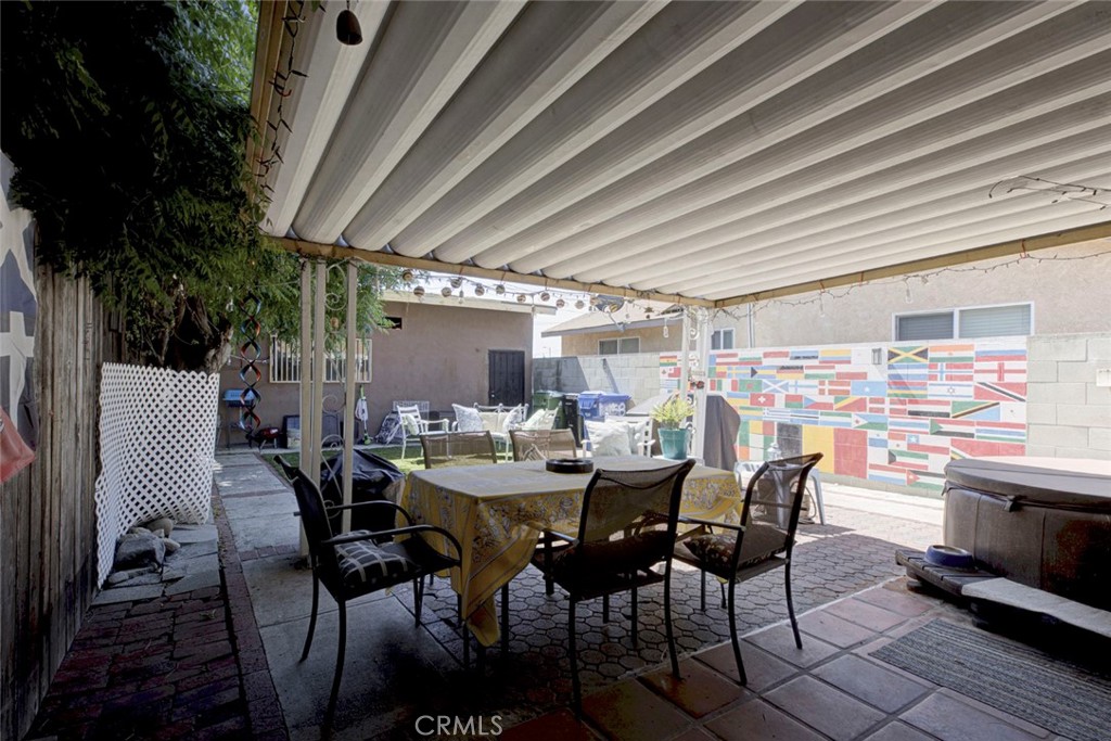 13158 Carl Street