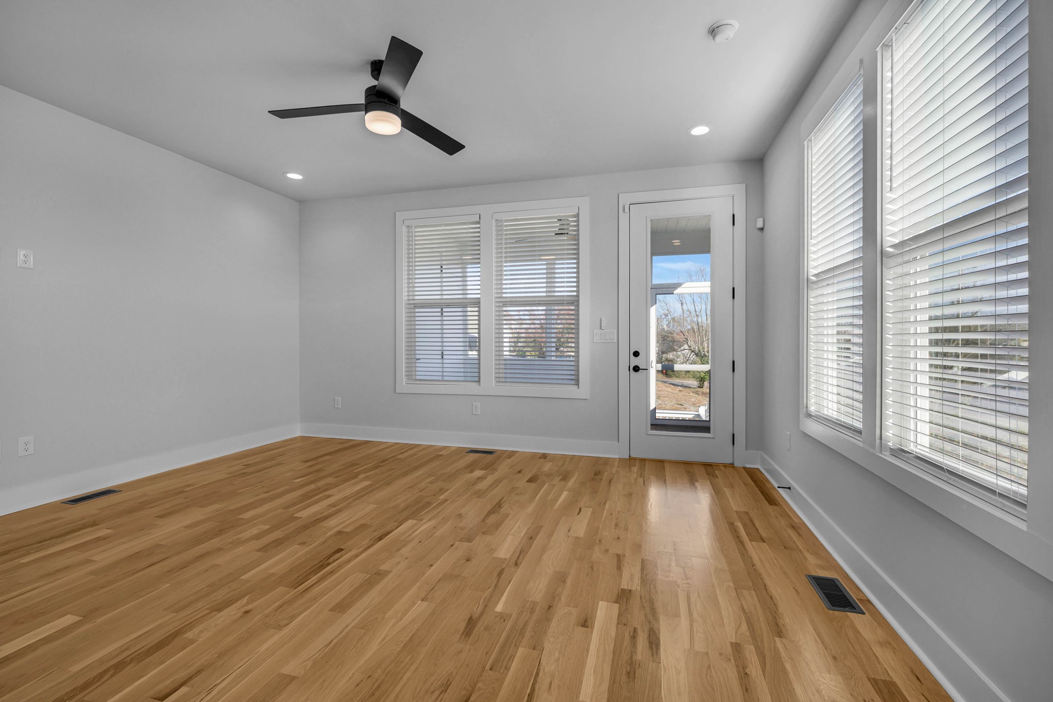 2102 12th Ave, N Unit: A
