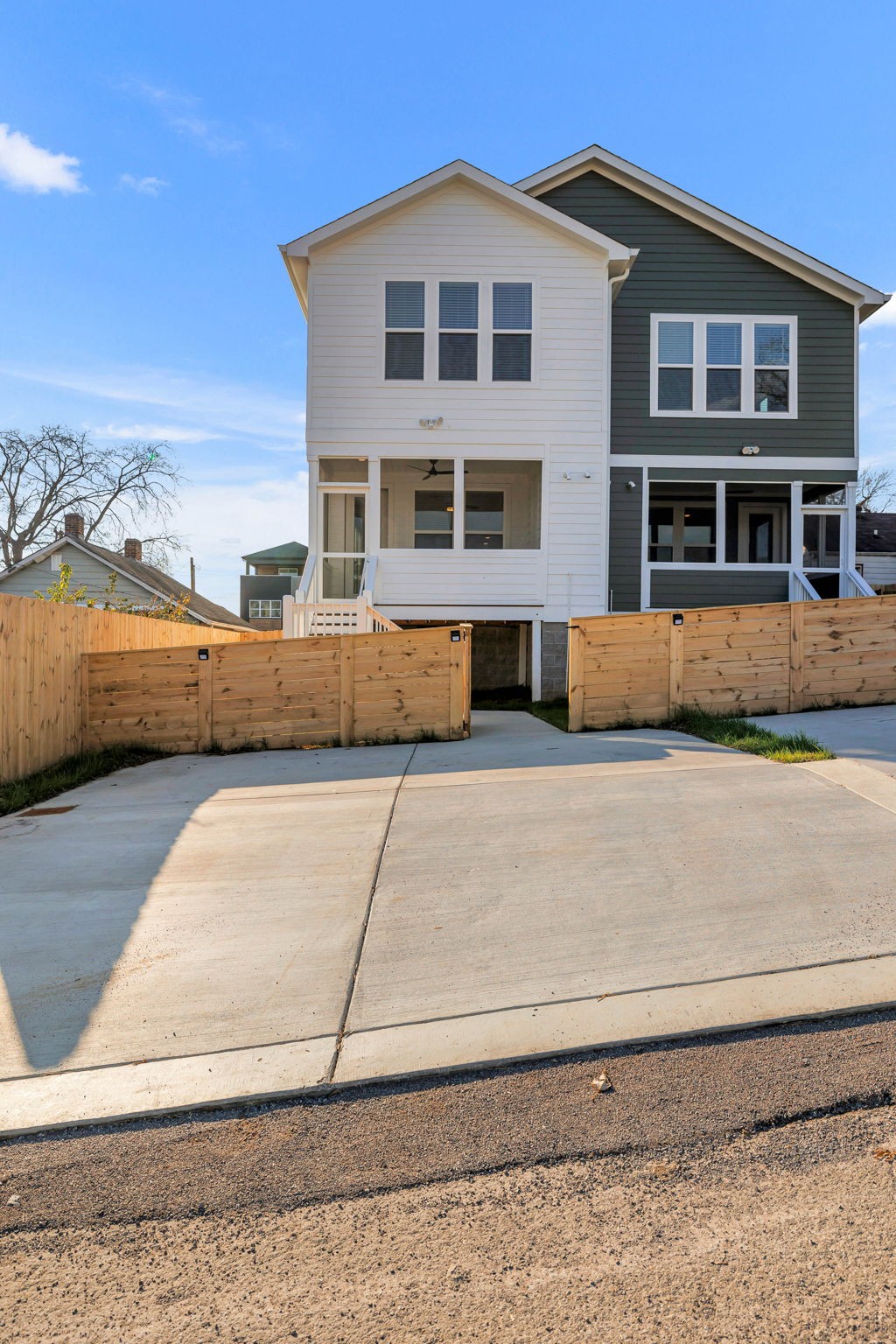 2102 12th Ave, N Unit: A