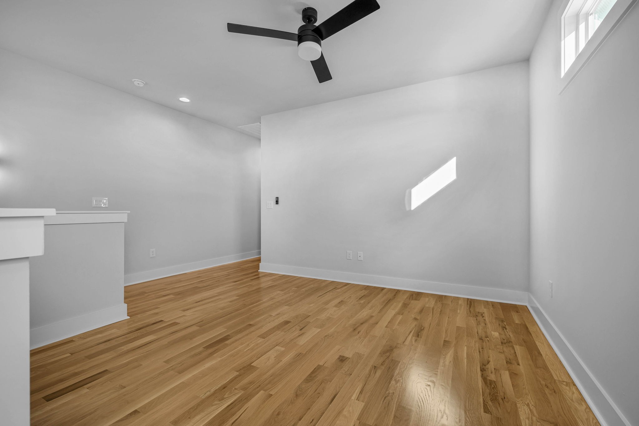 2102 12th Ave, N Unit: A