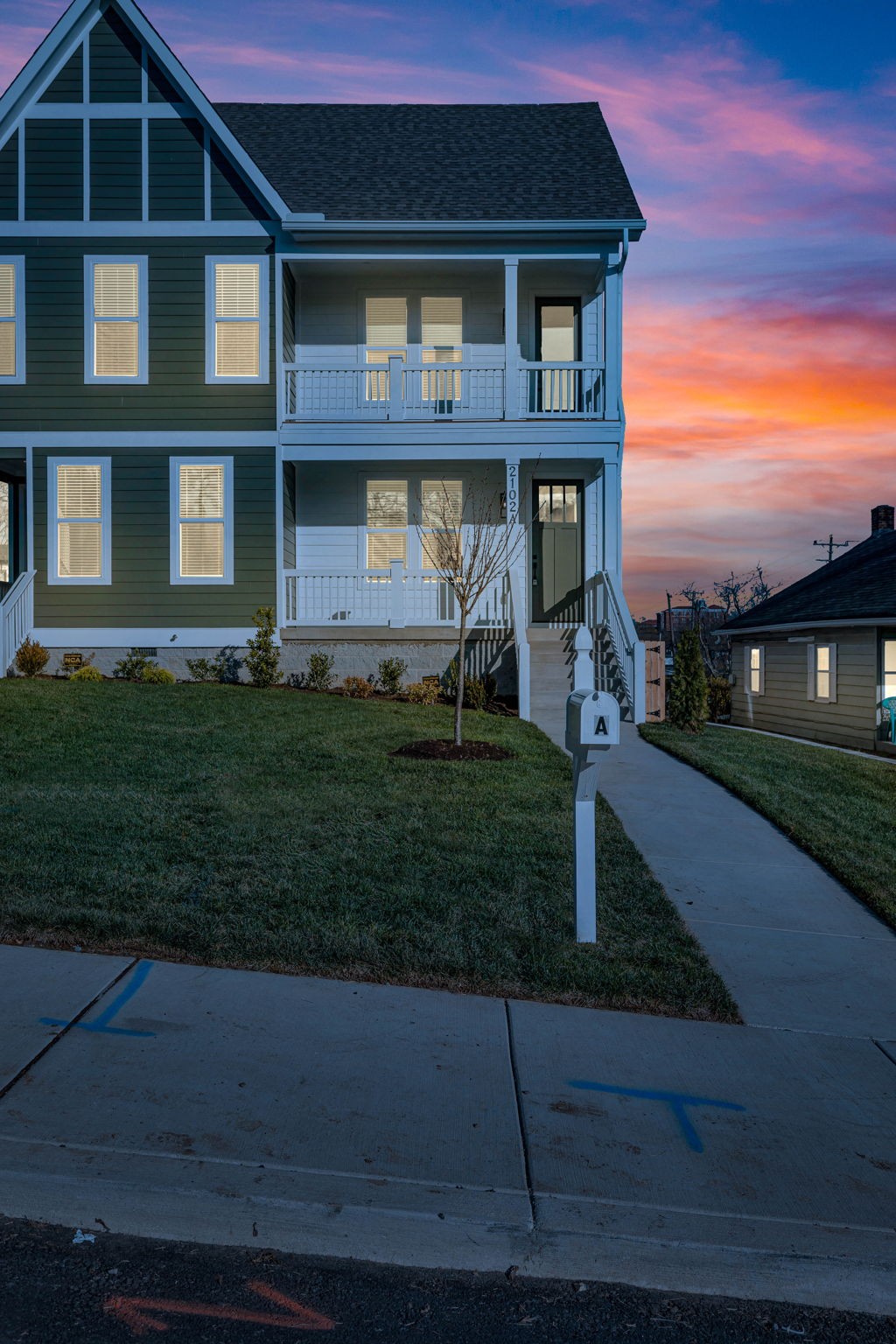 2102 12th Ave, N Unit: A