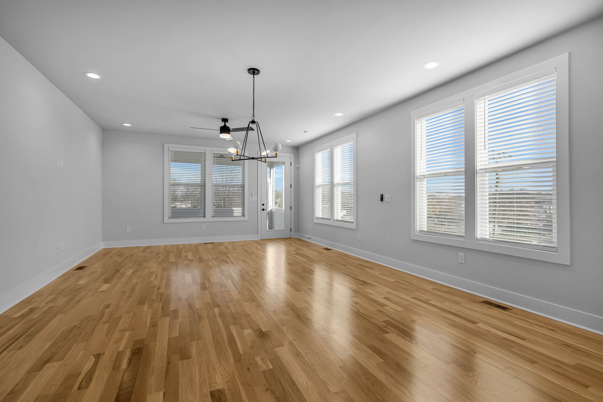 2102 12th Ave, N Unit: A