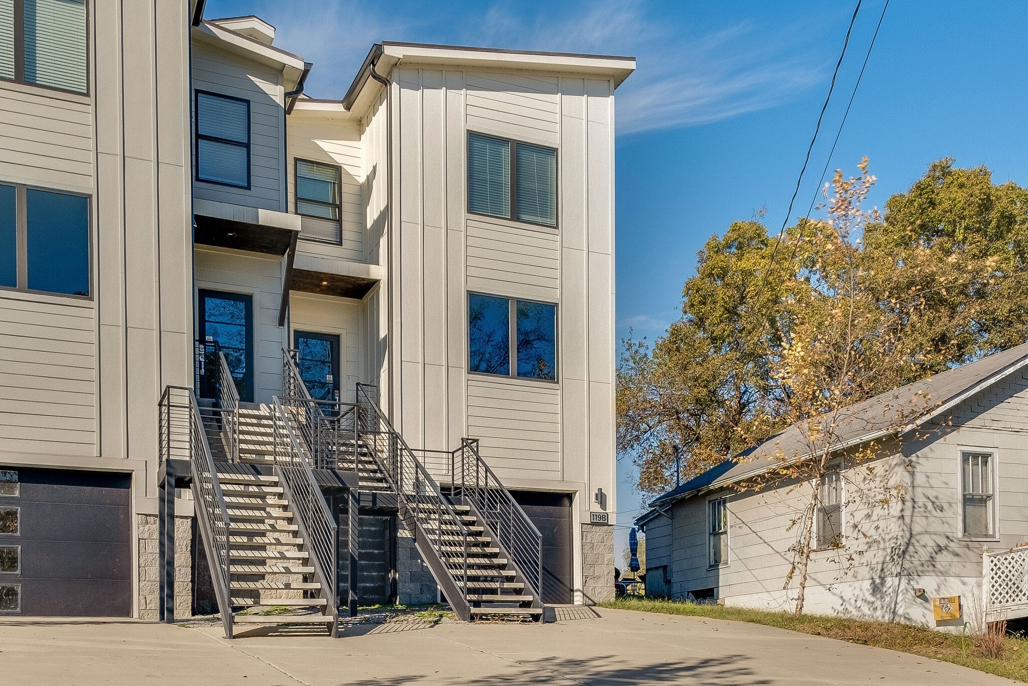 119 Elmhurst Ave Unit: B