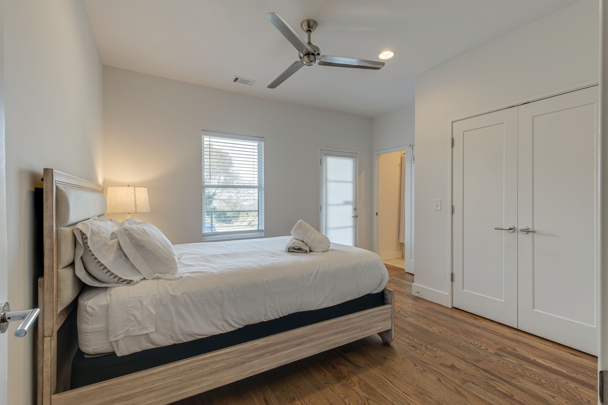 119 Elmhurst Ave Unit: B