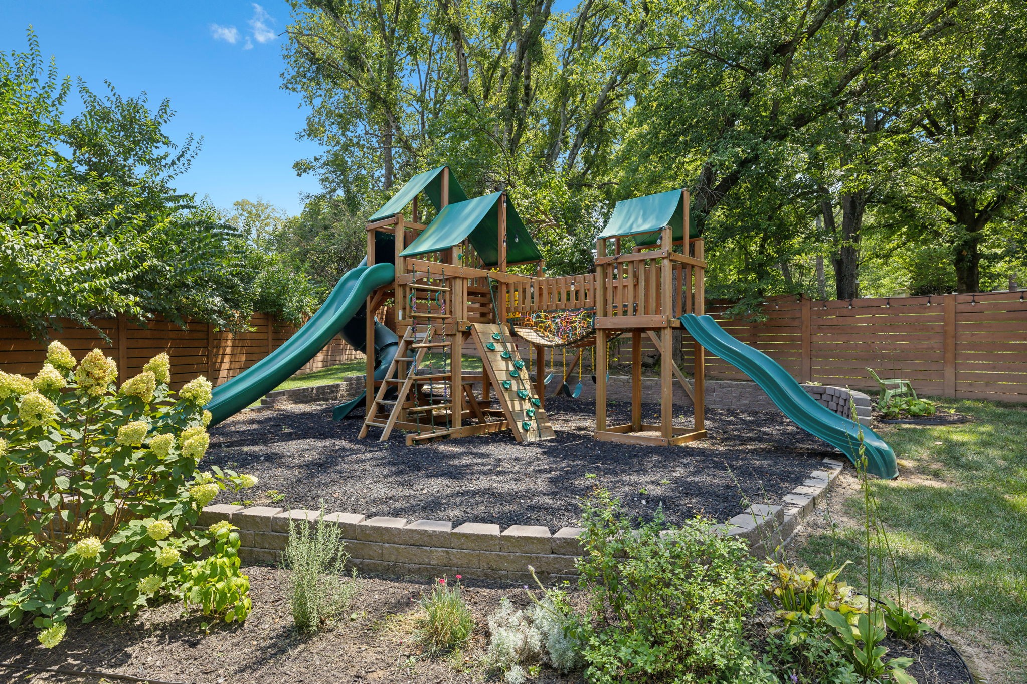 4404 Milesdale Ct