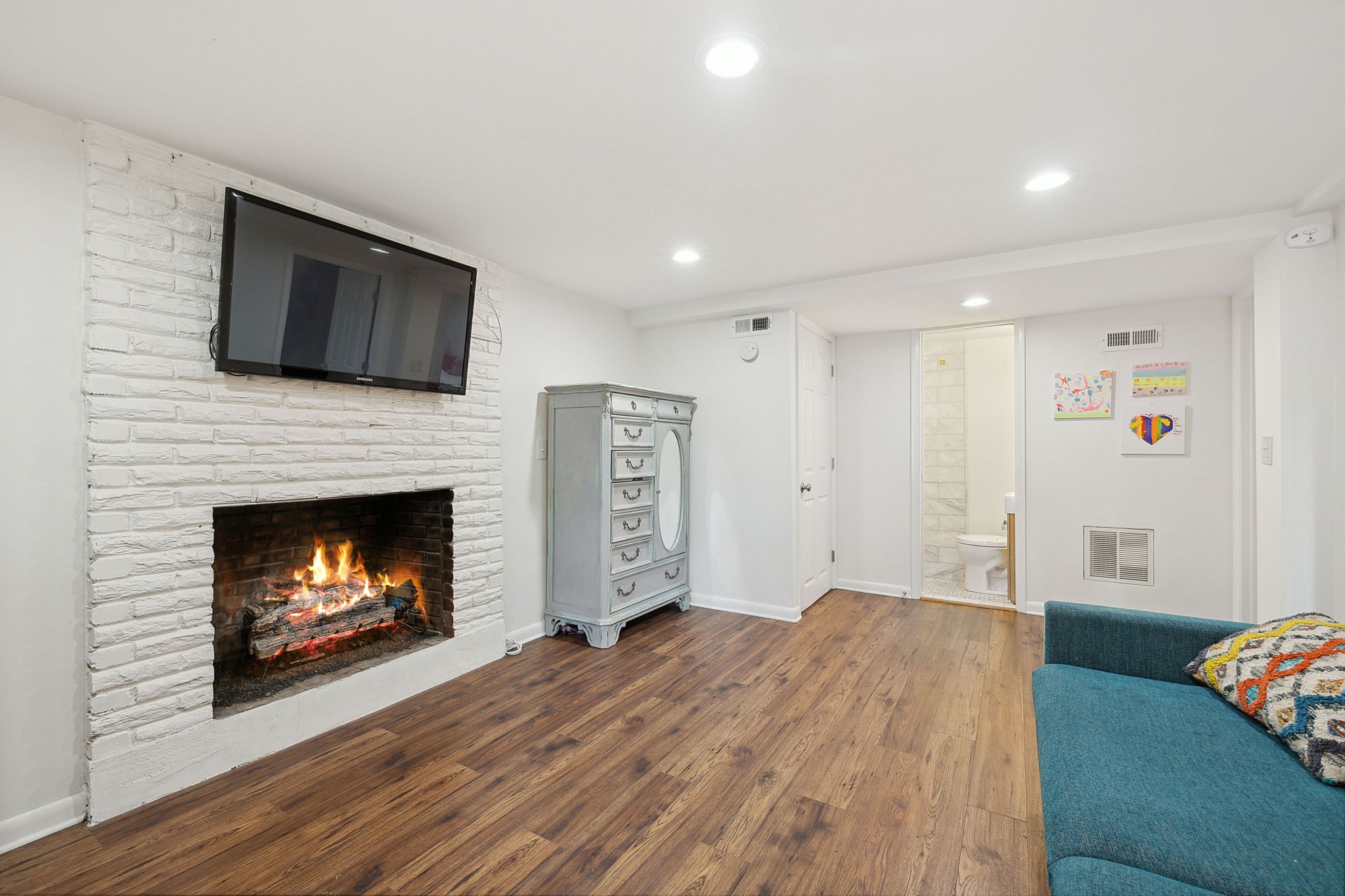 4404 Milesdale Ct