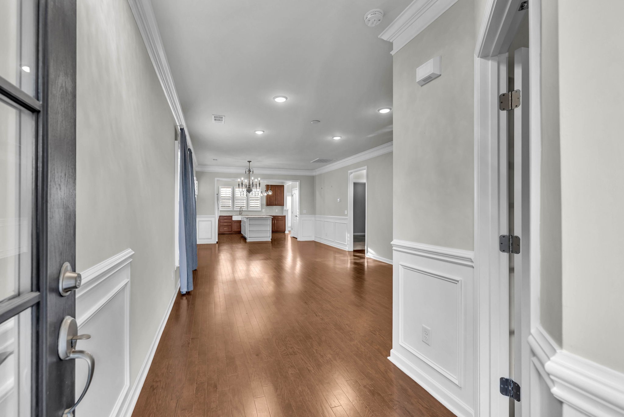 843 Clay Pl