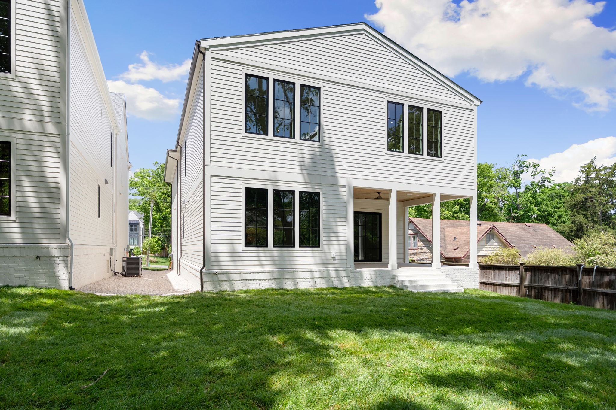 4426 Lealand Ln Unit: A