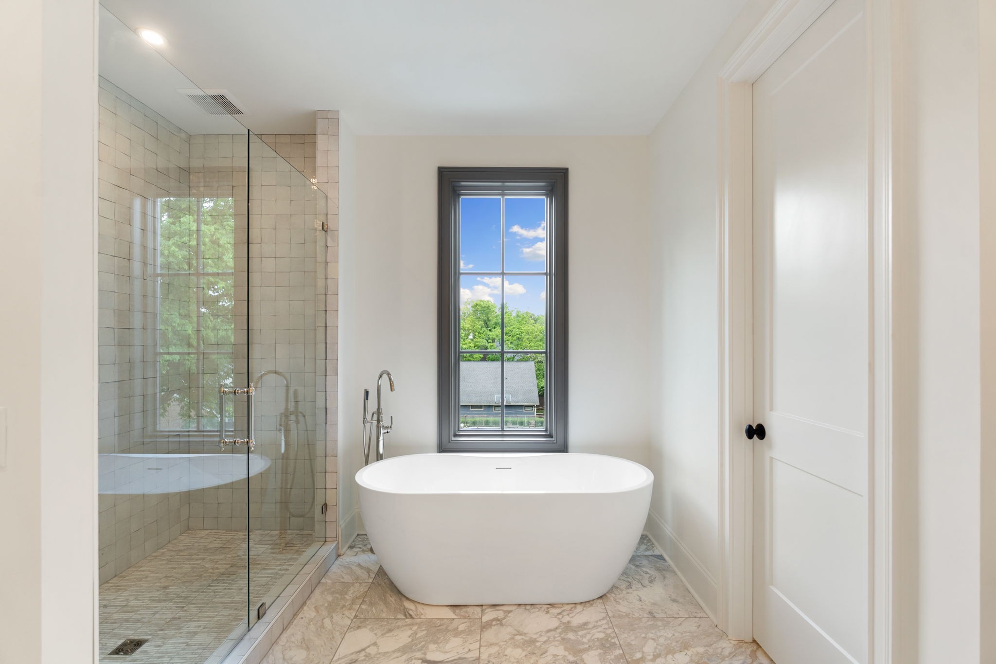 4426 Lealand Ln Unit: A