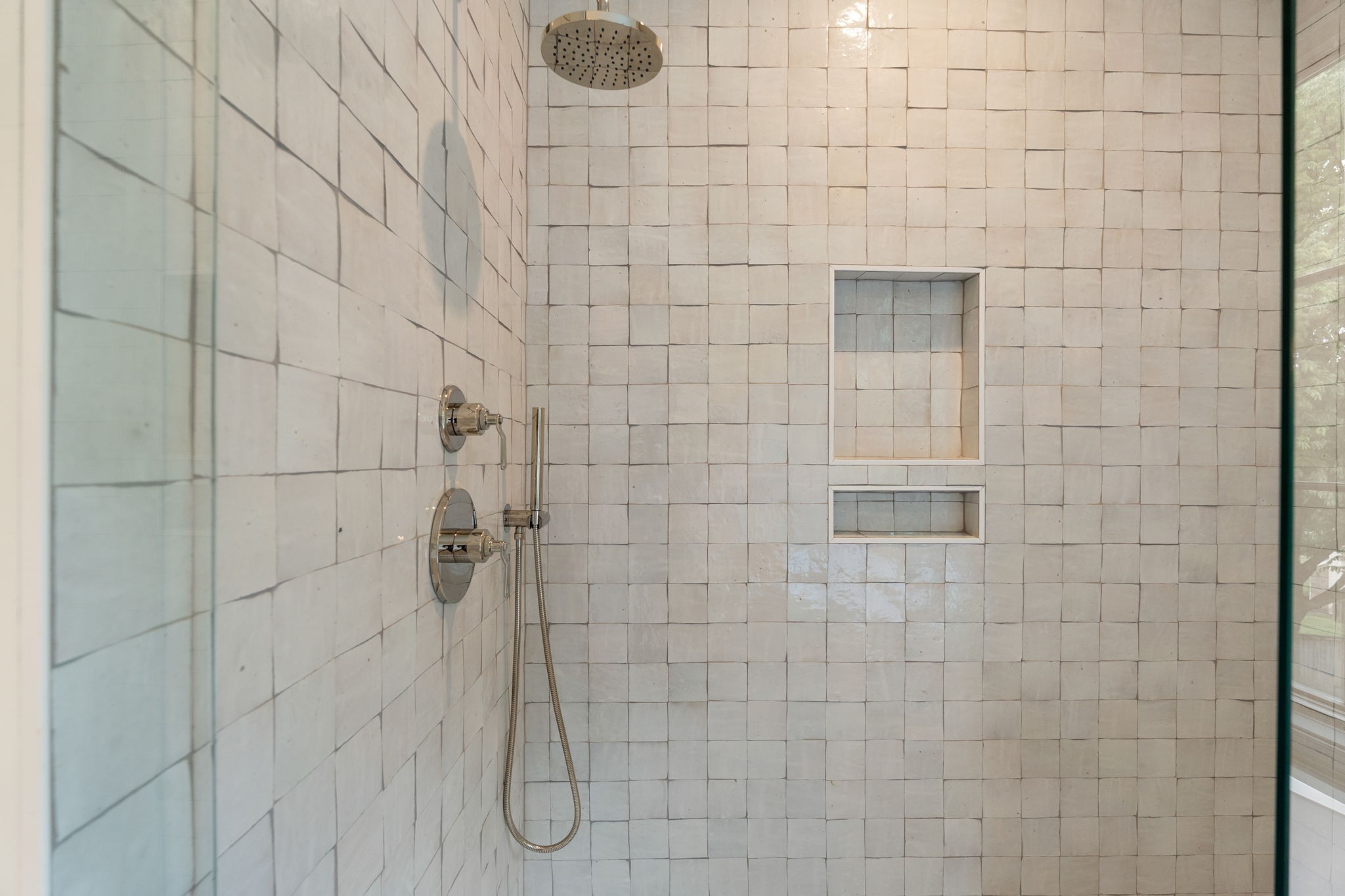 4426 Lealand Ln Unit: A