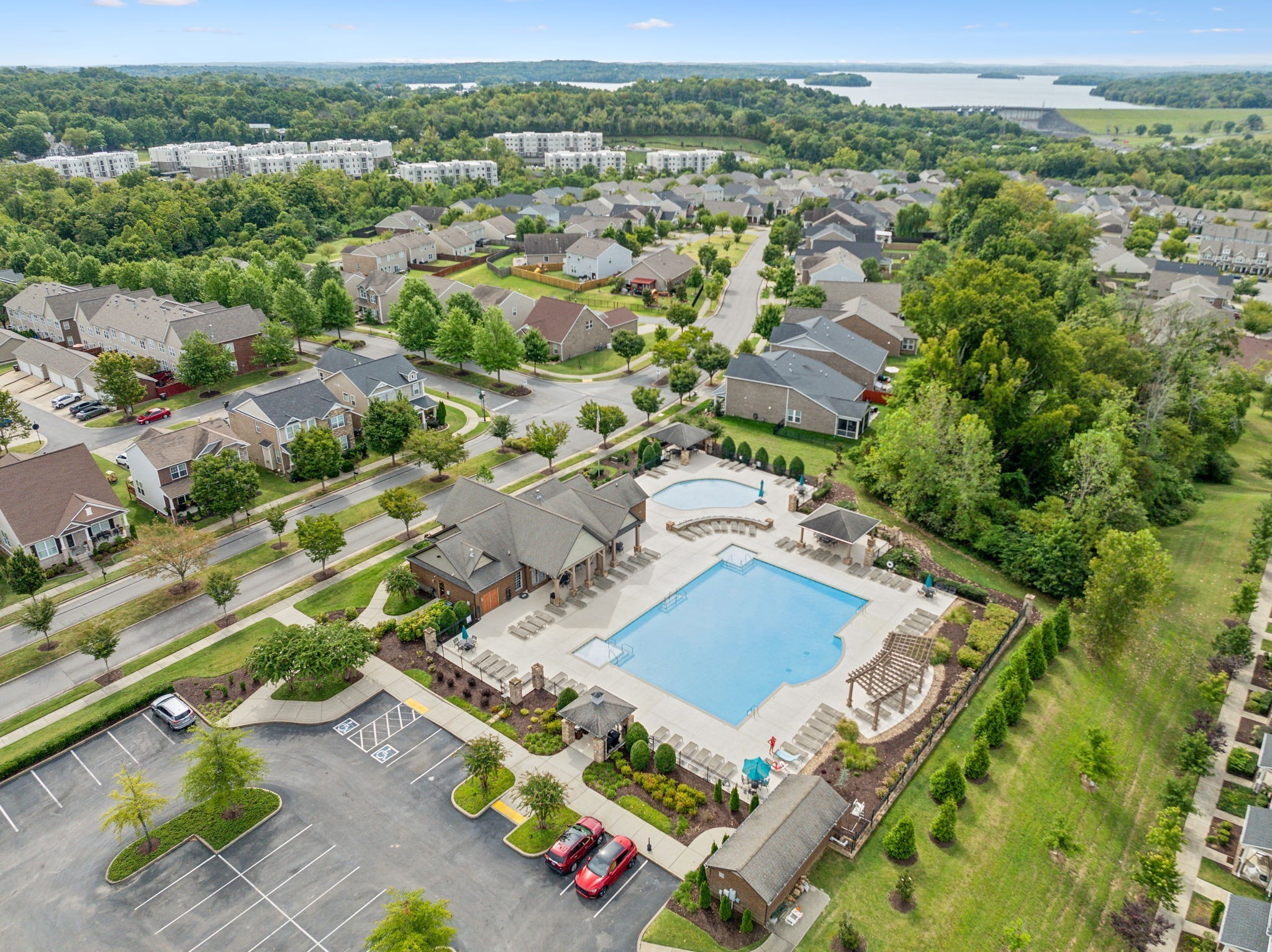 1305 Riverbrook Dr