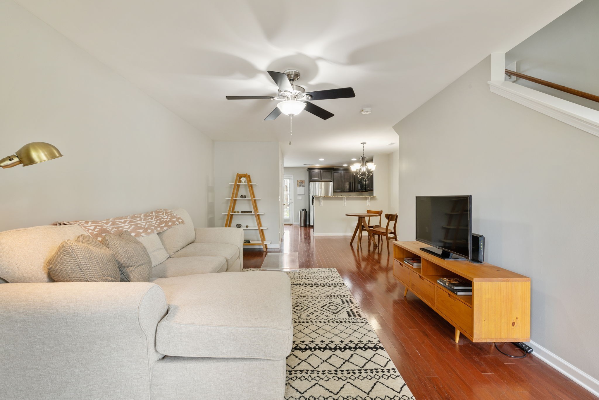 1305 Riverbrook Dr