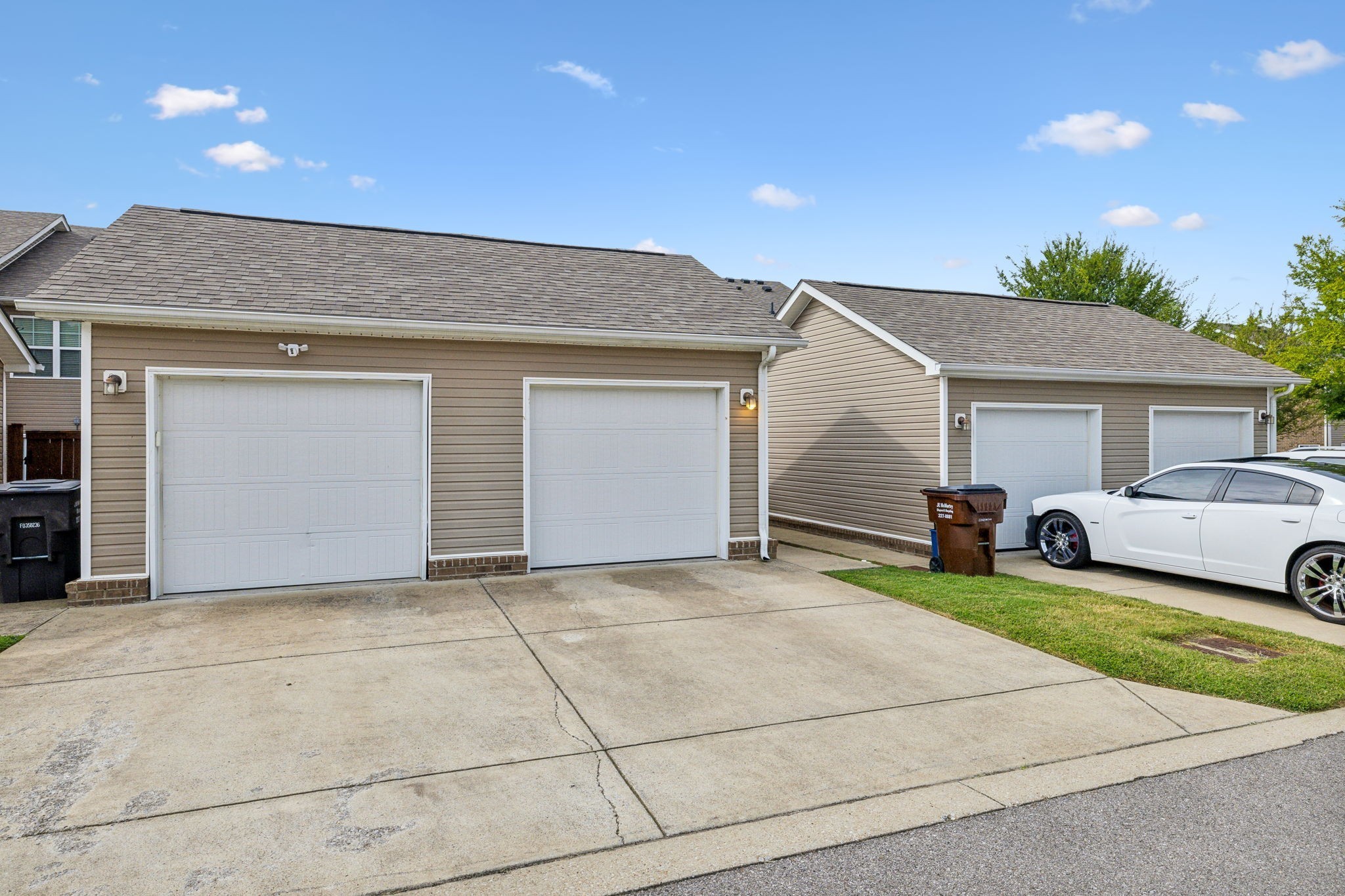 1305 Riverbrook Dr