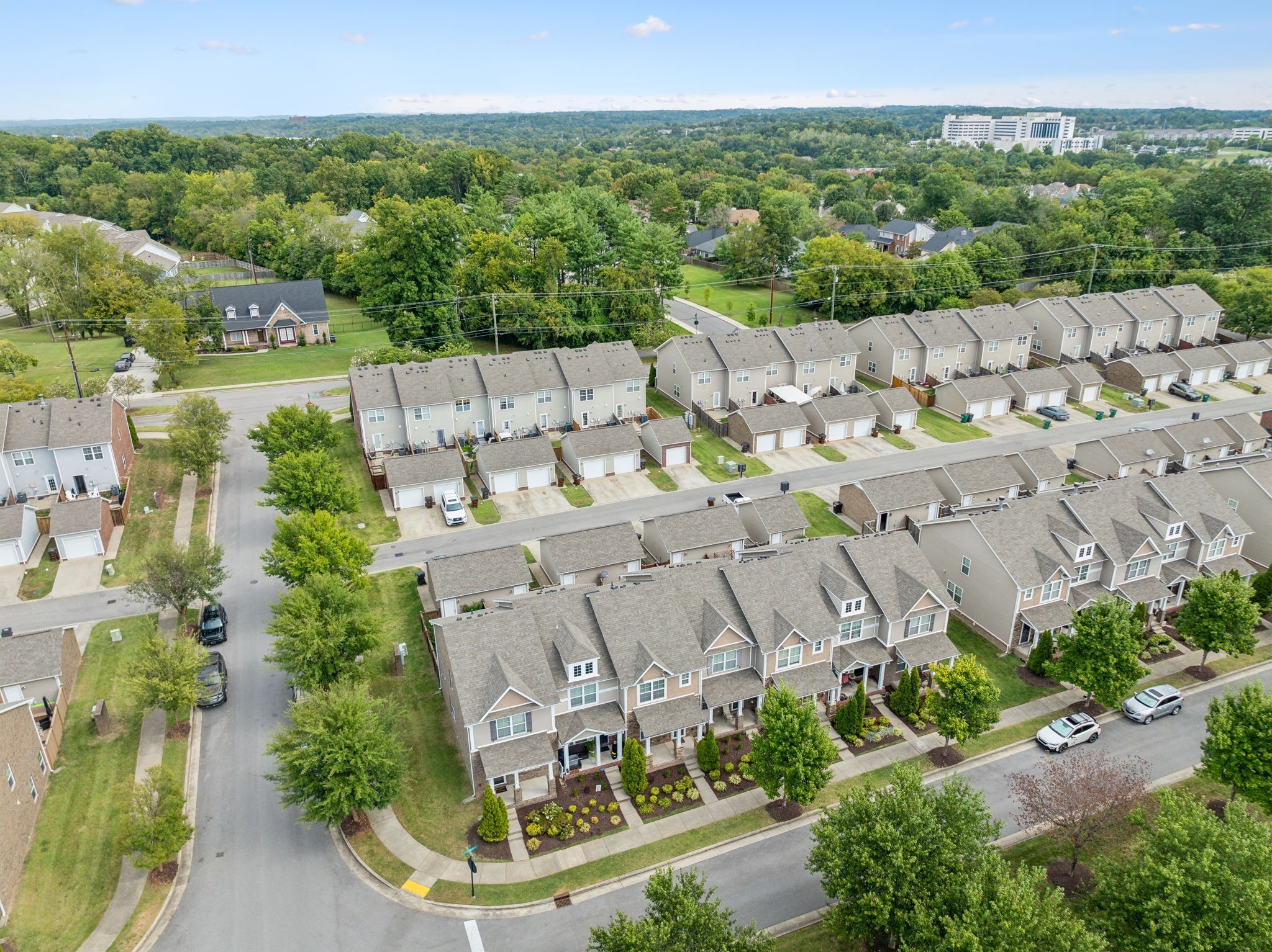 1305 Riverbrook Dr