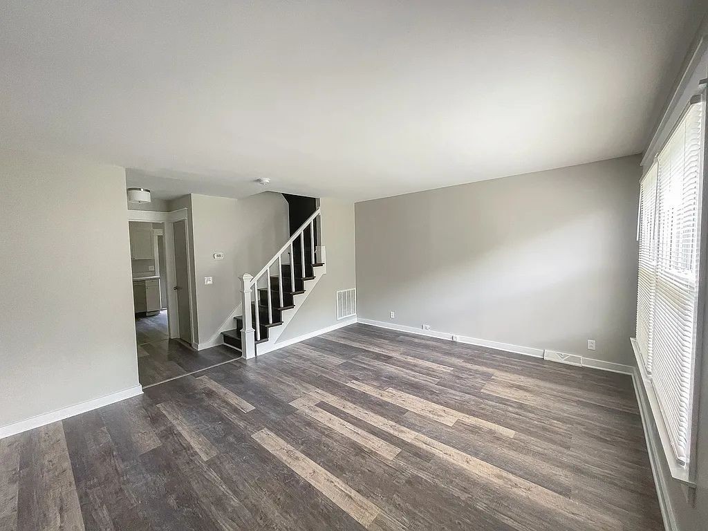 820 Beth Dr