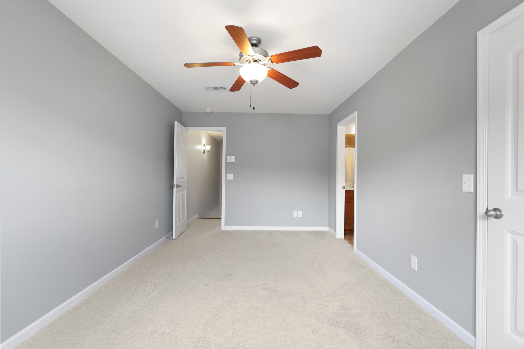 1351 Riverbrook Dr