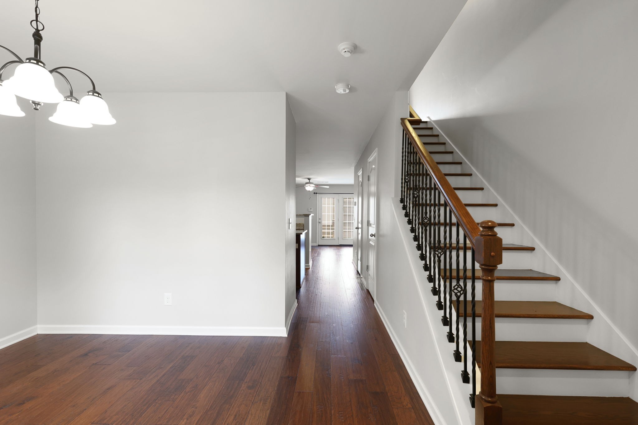 1351 Riverbrook Dr