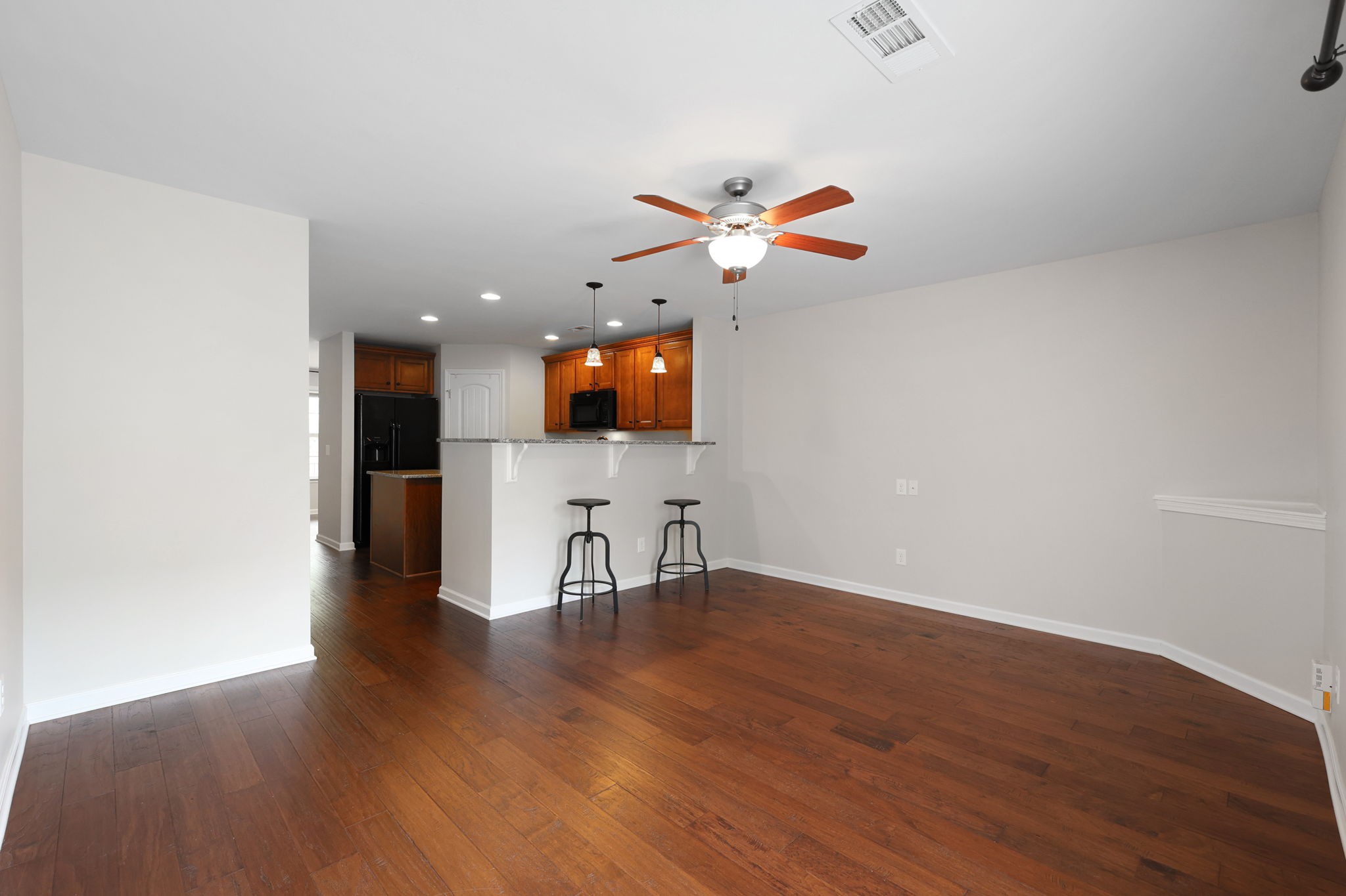 1351 Riverbrook Dr