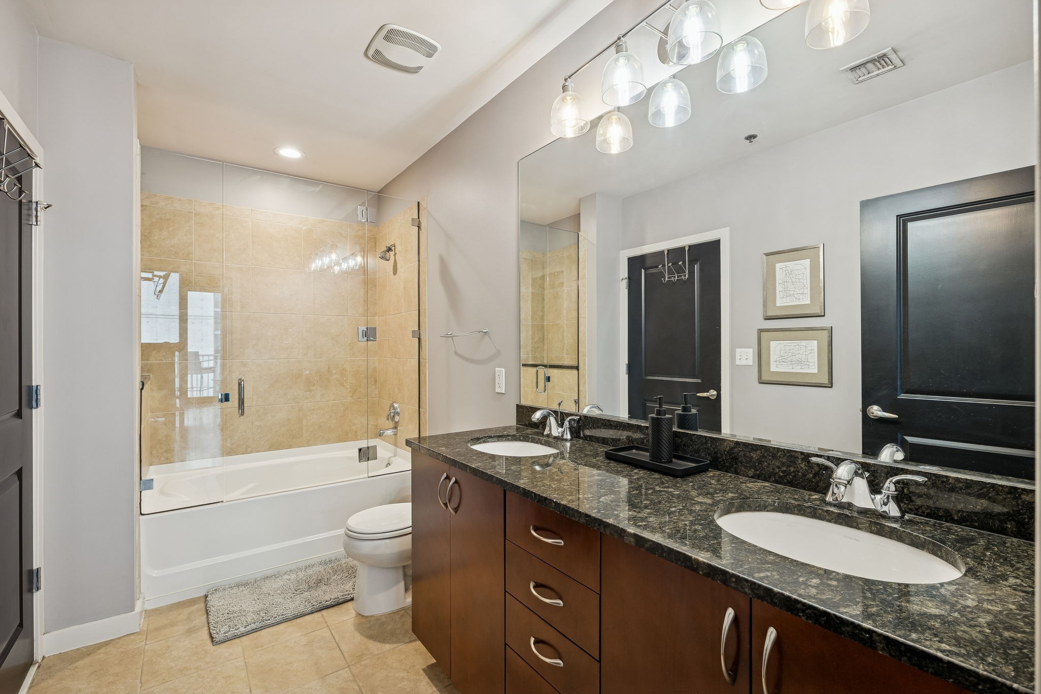301 Demonbreun St Unit: 1713