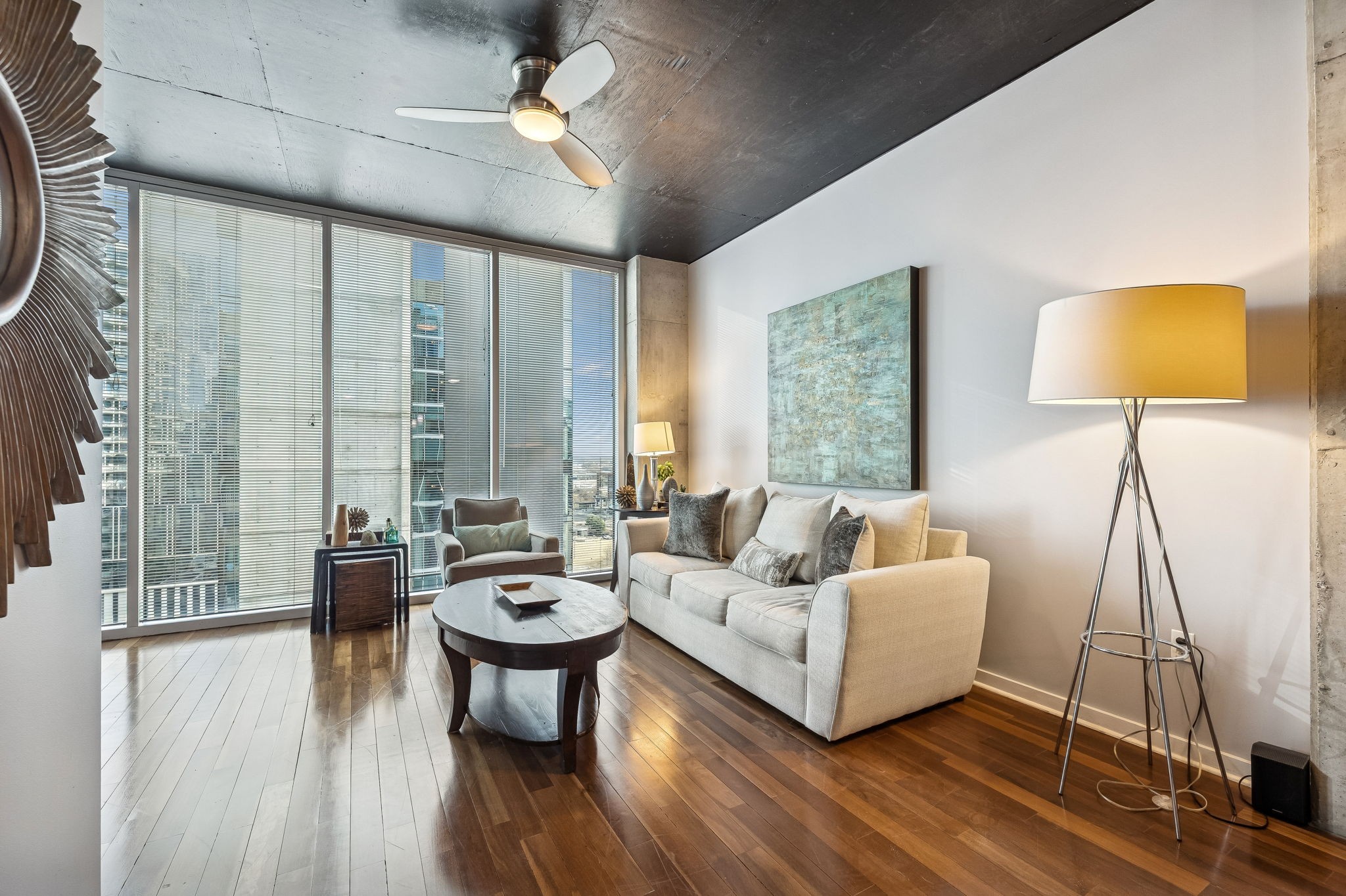 301 Demonbreun St Unit: 1713