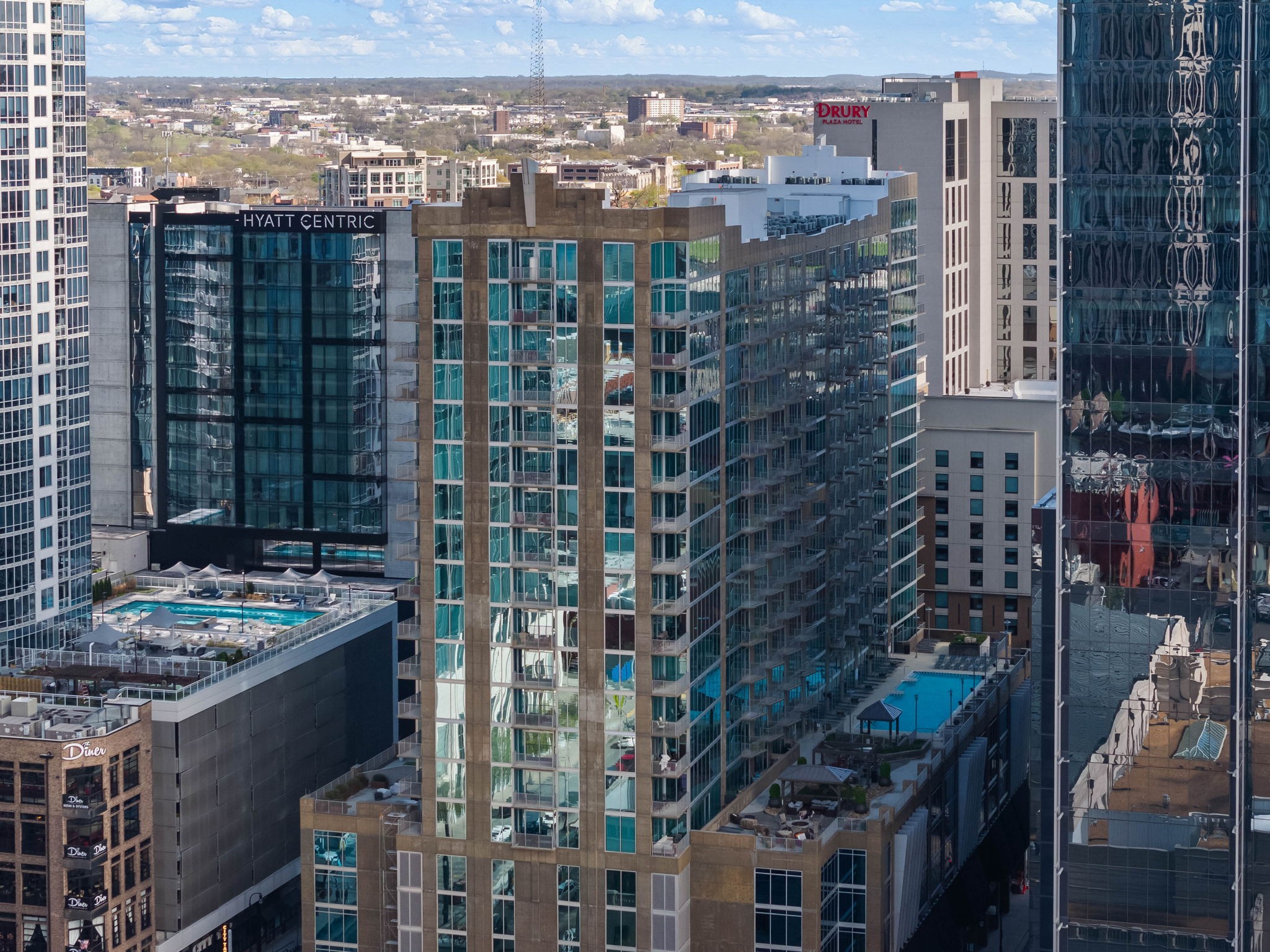 301 Demonbreun St Unit: 1713