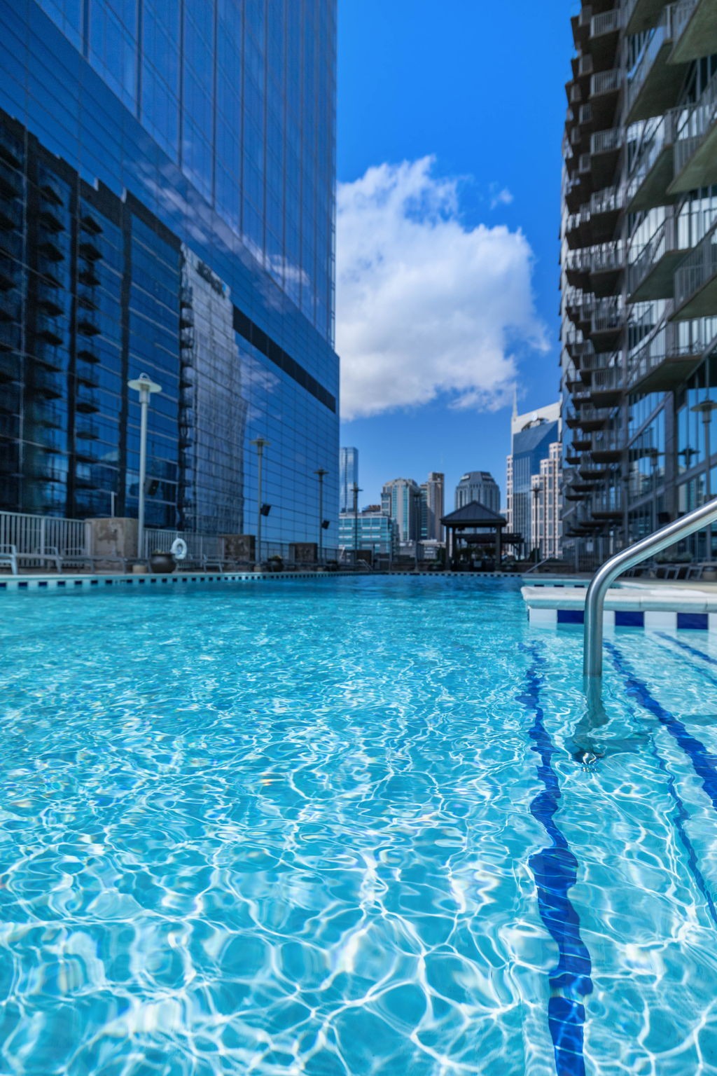 301 Demonbreun St Unit: 1713