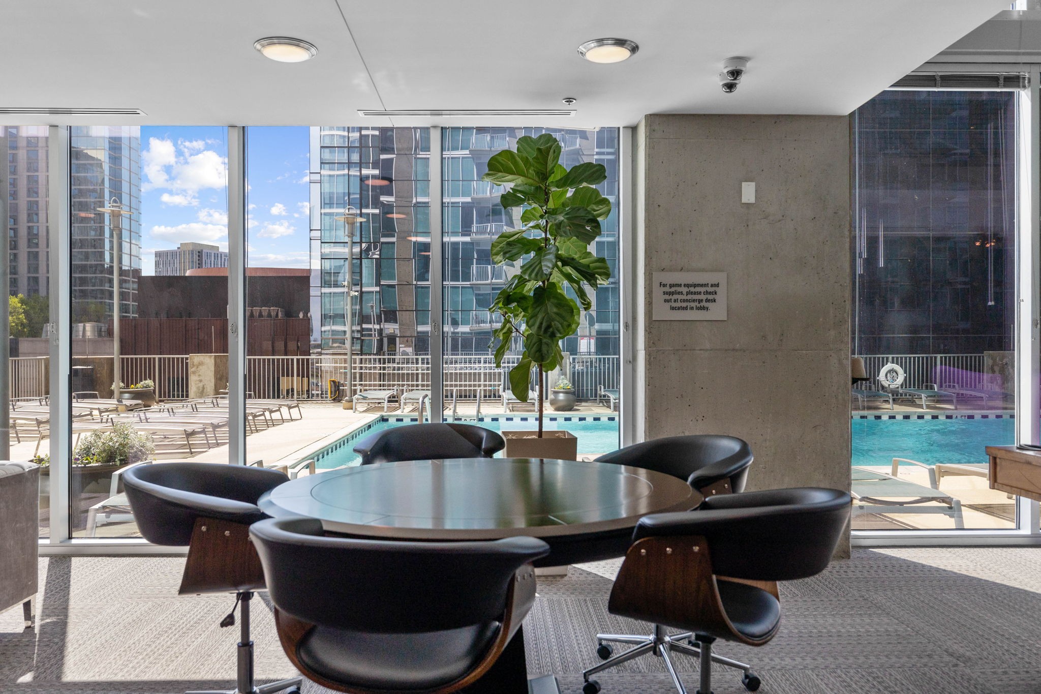 301 Demonbreun St Unit: 1713