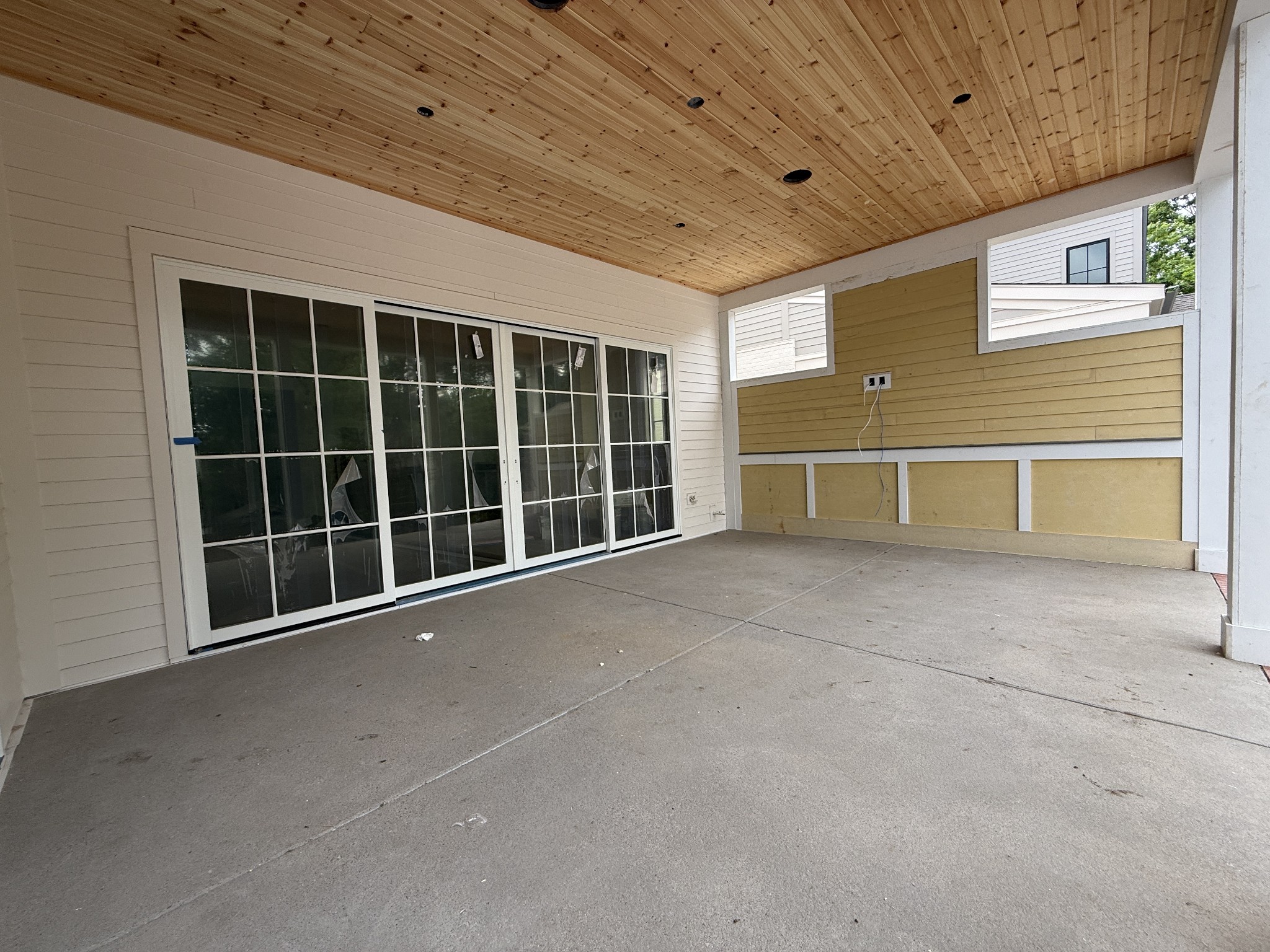 1133 Maplehurst Ln