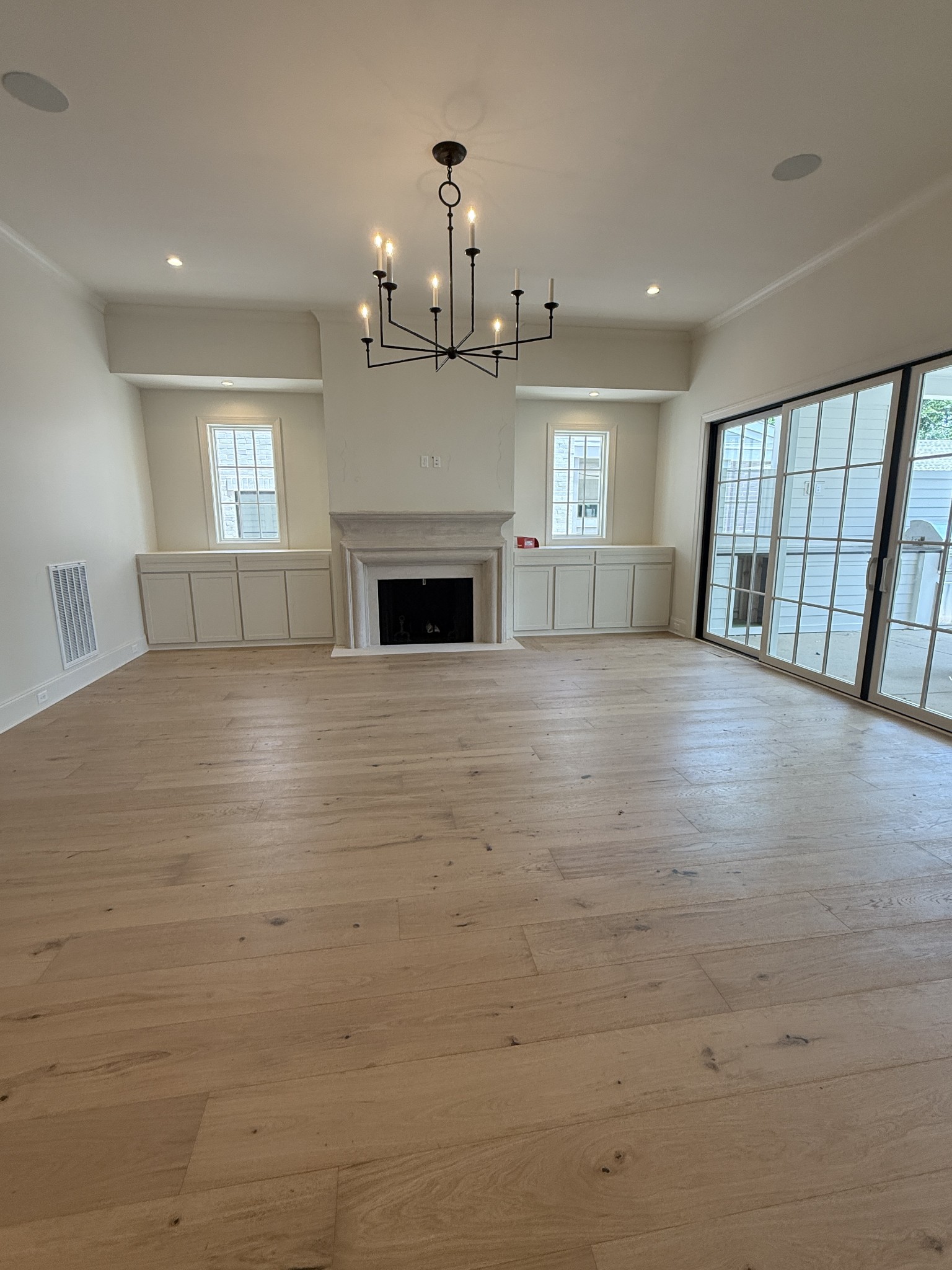 1133 Maplehurst Ln