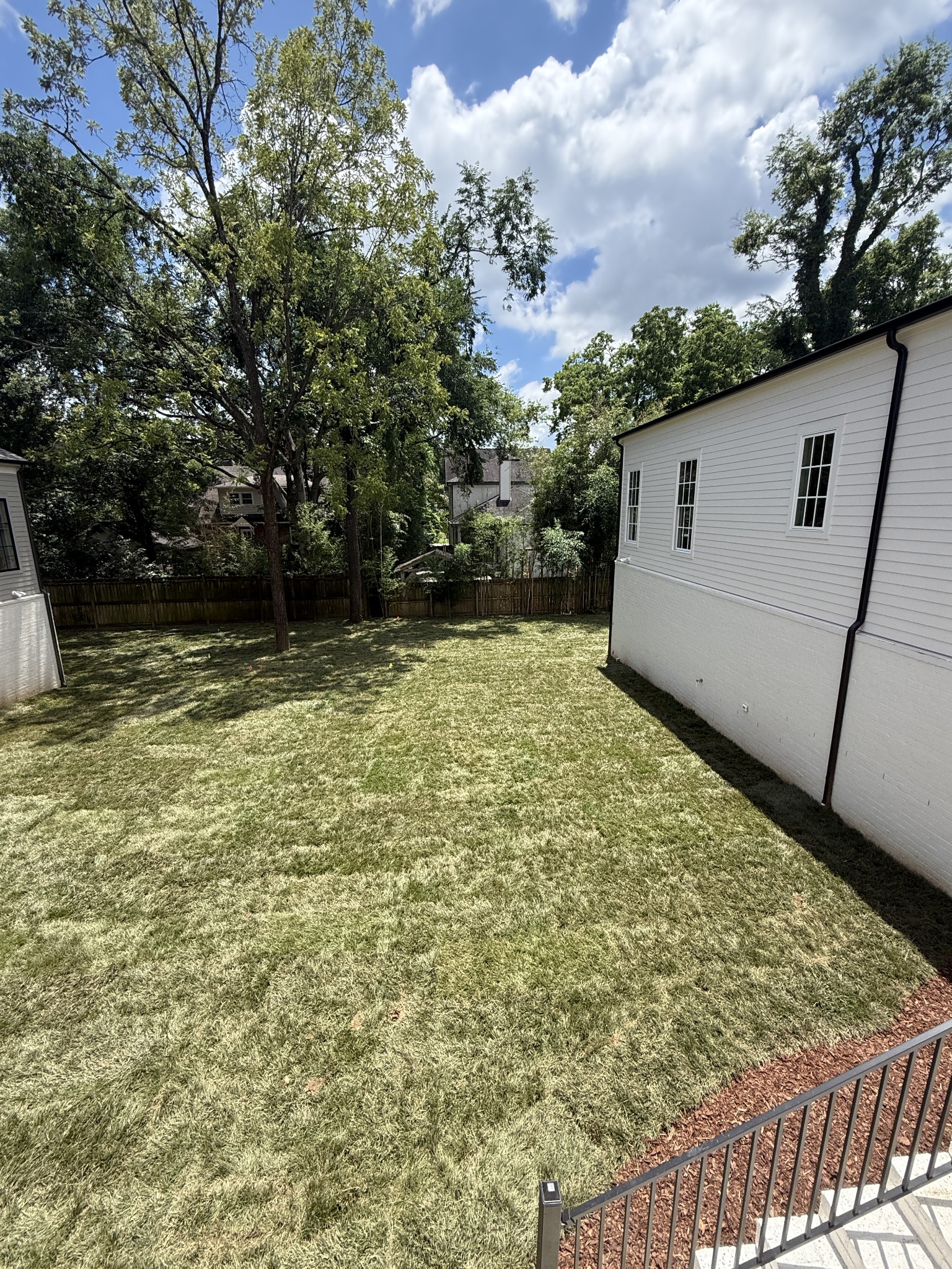 1133 Maplehurst Ln