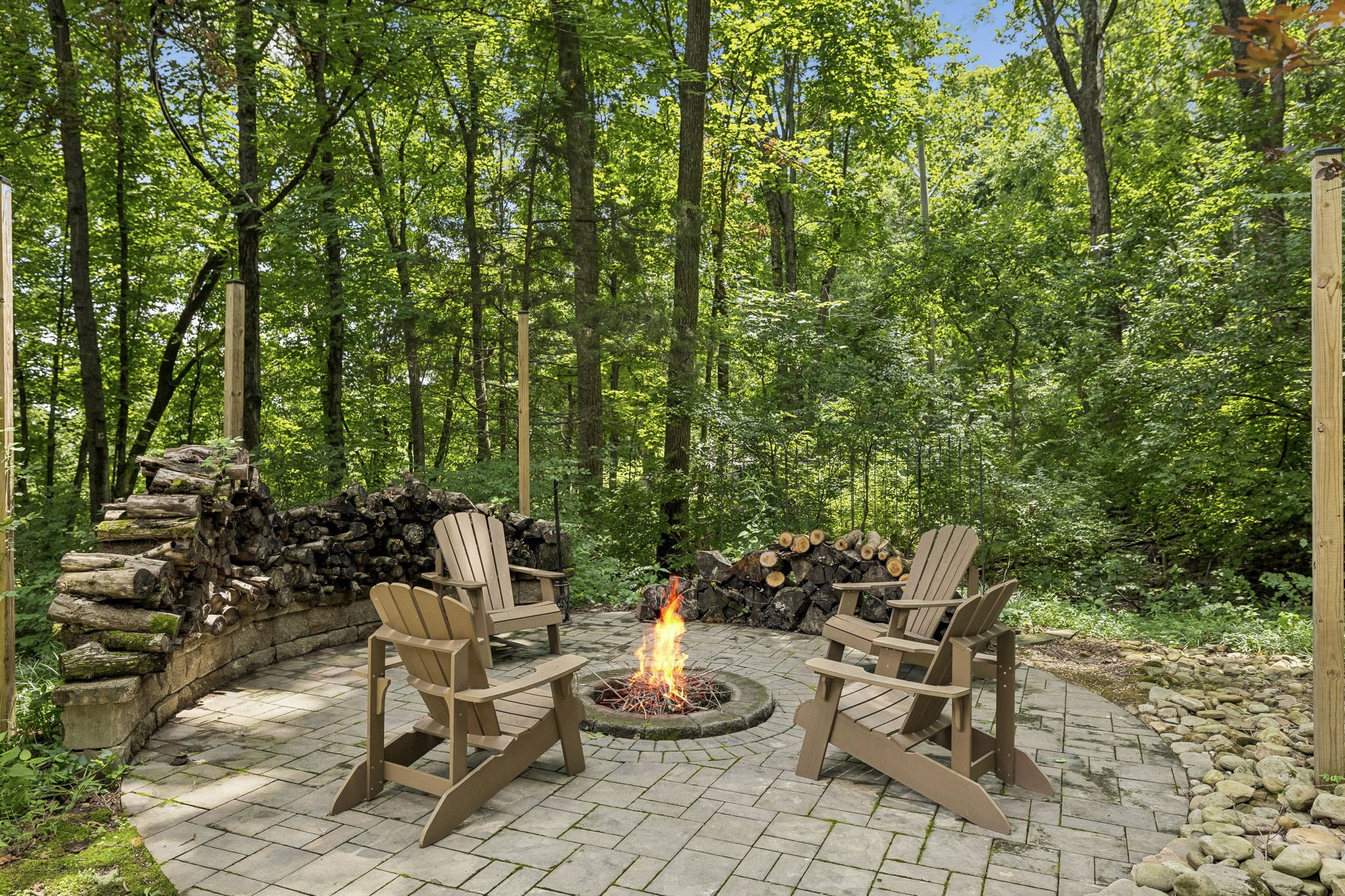 1214 Brentwood Ln